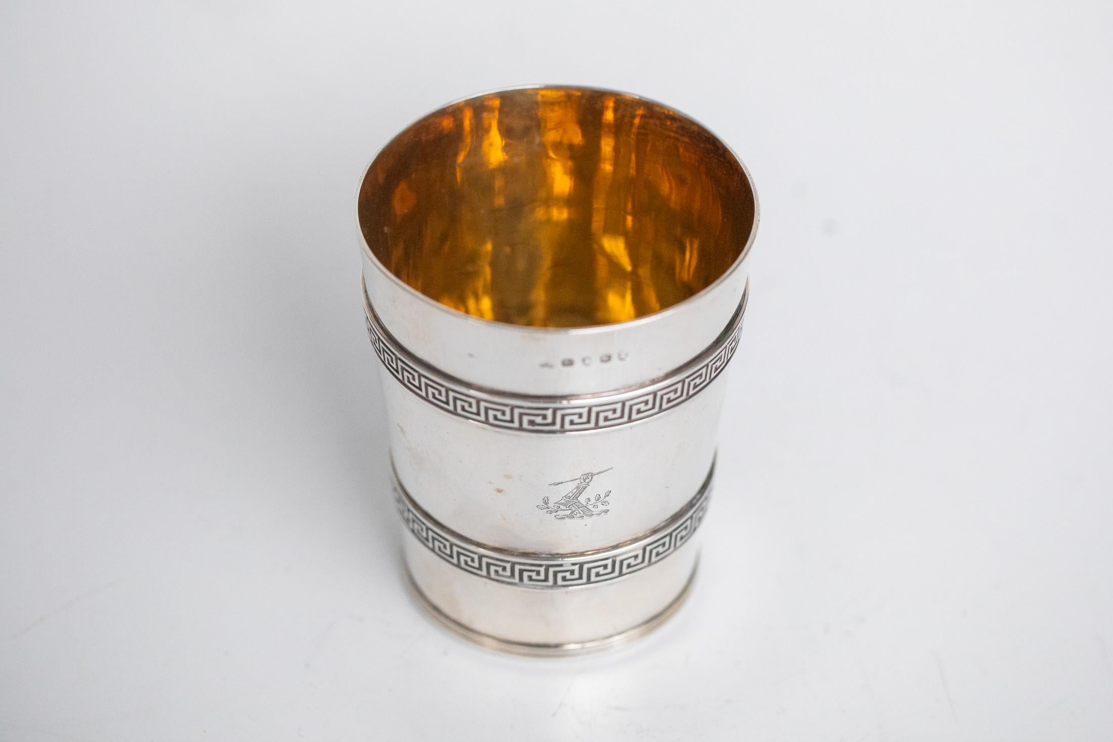 19th Century Meander Cup George III England John Emes Sterling Silver Classicism In Good Condition In Epfach, DE