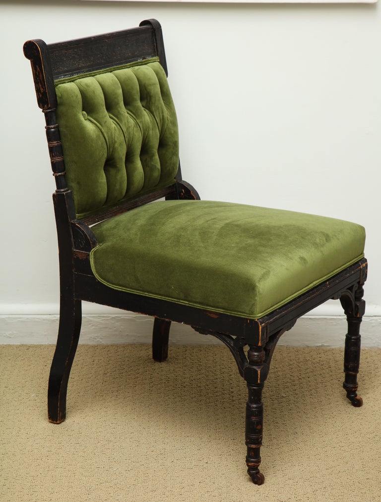 19th Century Medieval Green Velvet Chair For Sale at 1stDibs