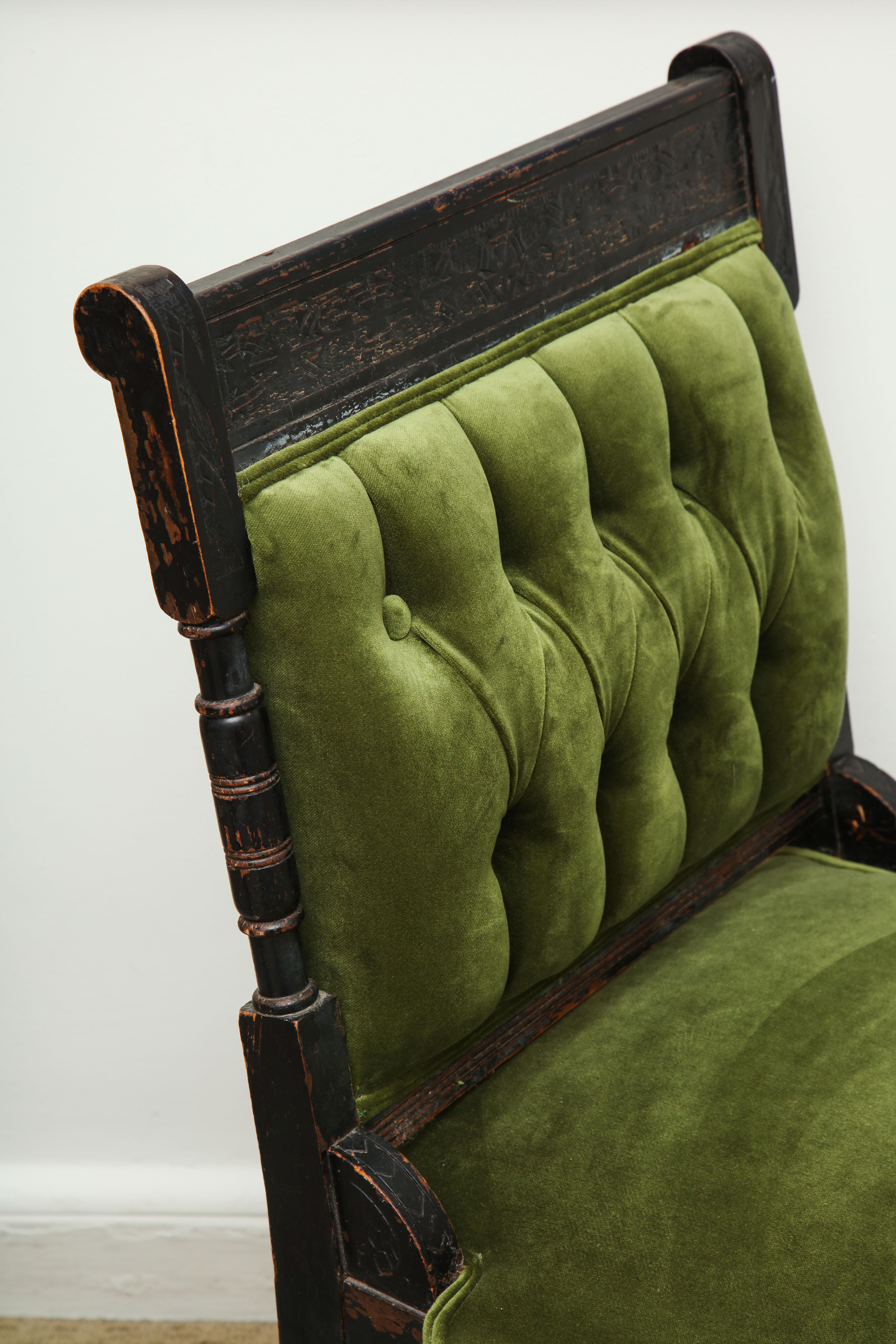 19th Century Medieval Green Velvet Chair For Sale 9