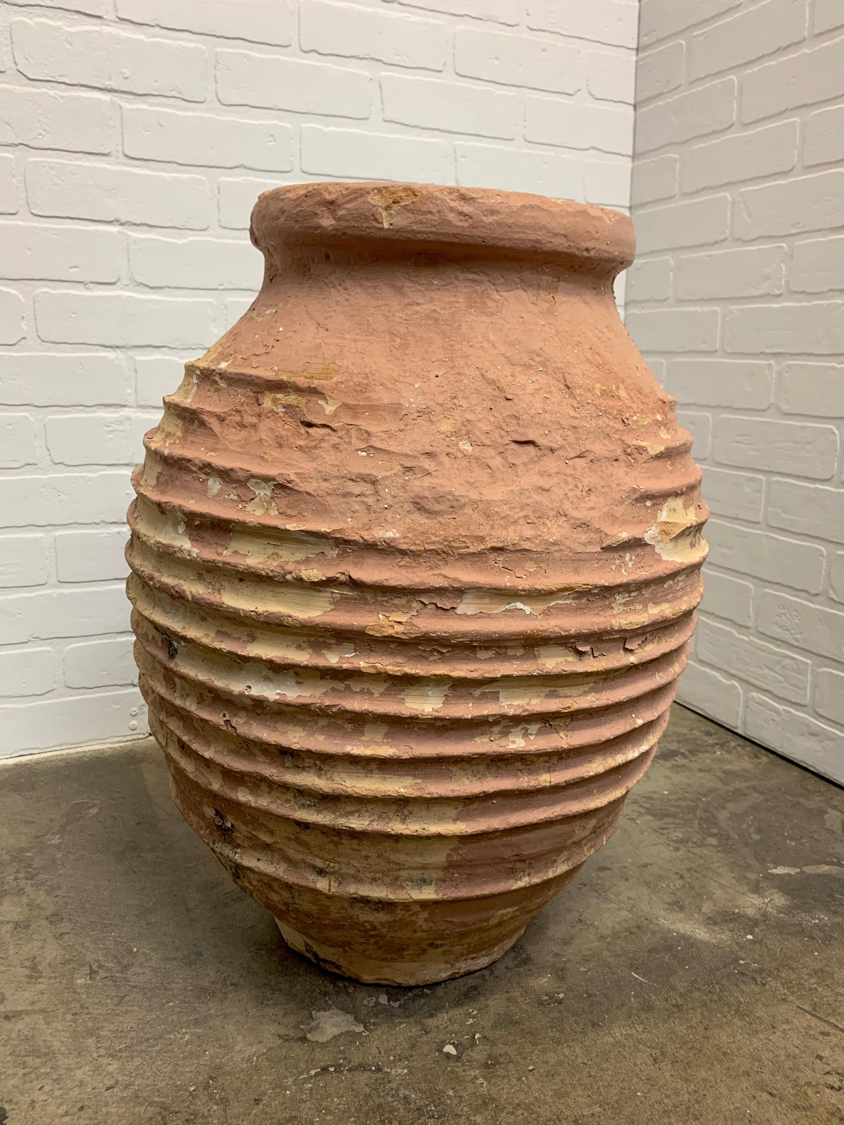 Vase à huile d'olivier en terre cuite méditerranéenne du 19ème siècle en vente 1