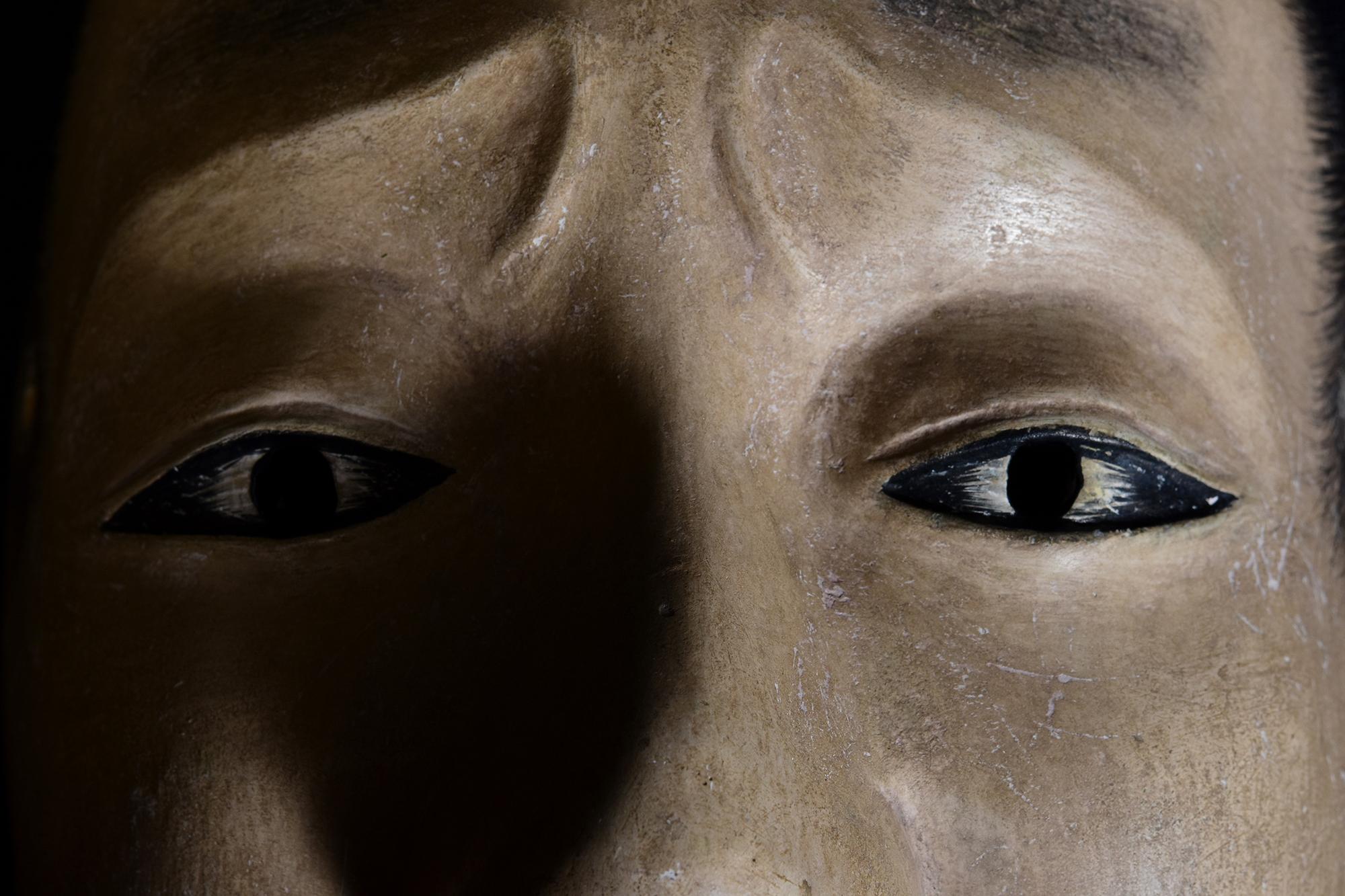19th Century, Meiji, Antique Japanese Wooden Noh Mask In Good Condition In Sampantawong, TH
