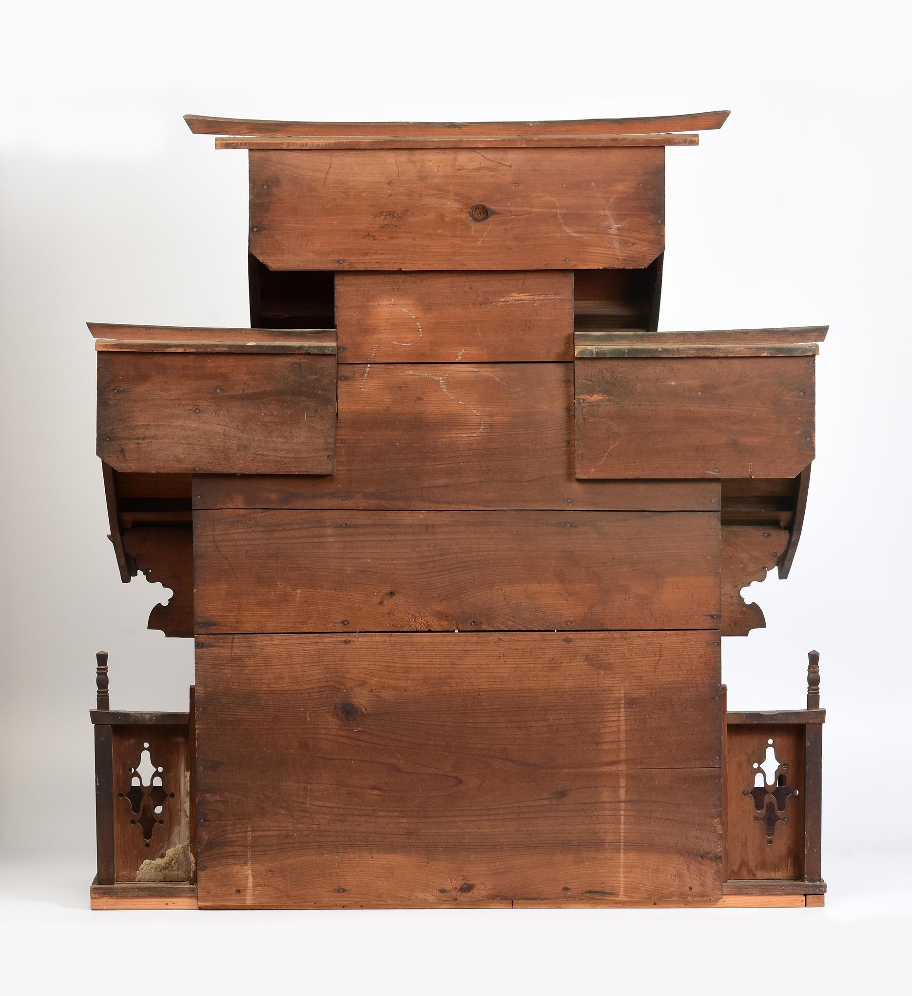 19e siècle, Meiji, Ancien sanctuaire japonais en bois en vente 6