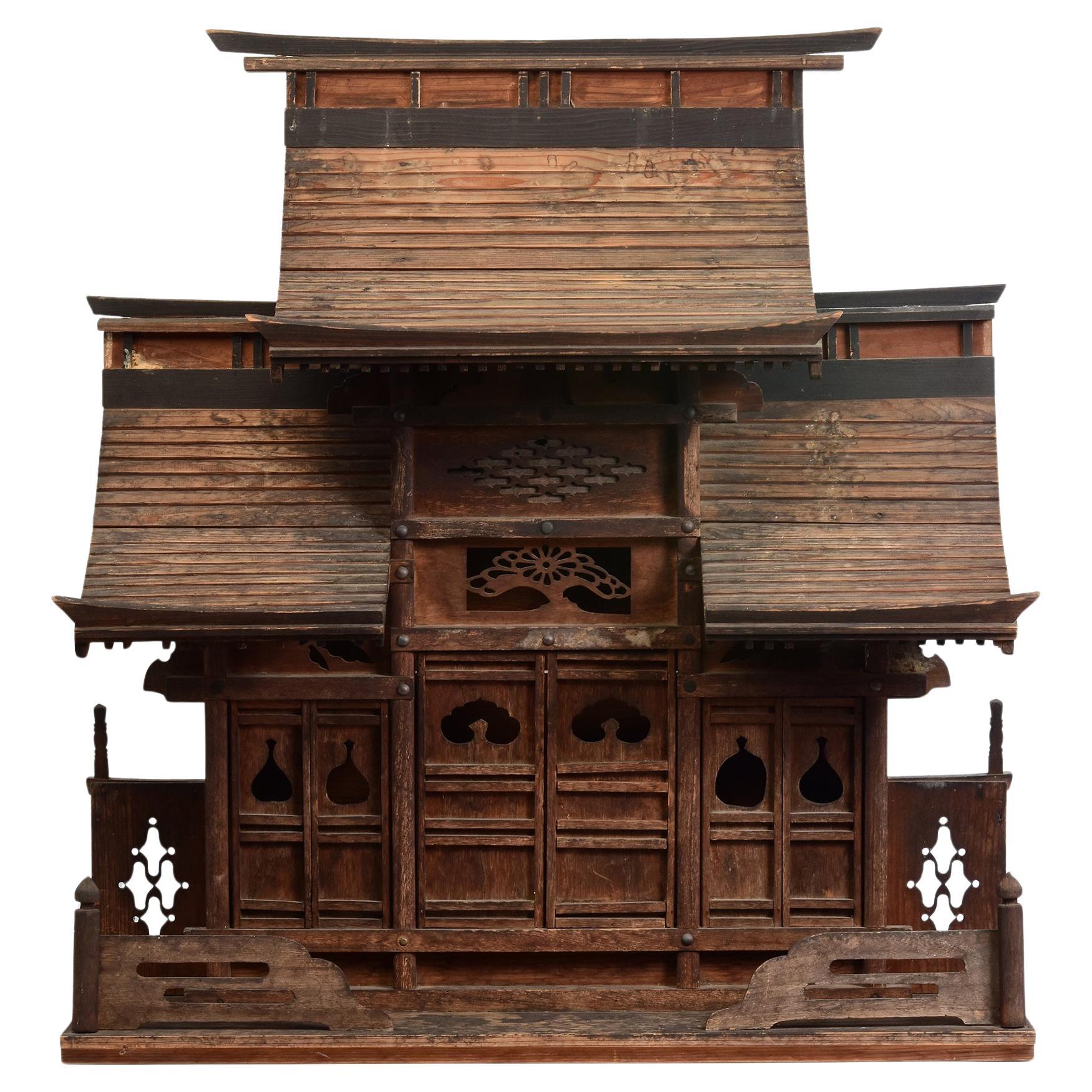 19e siècle, Meiji, Ancien sanctuaire japonais en bois