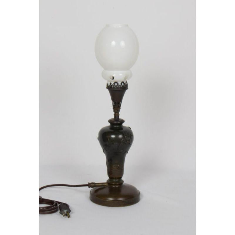 19th Century Meiji Japanese Bronze Gas Table Lamp For Sale 4
