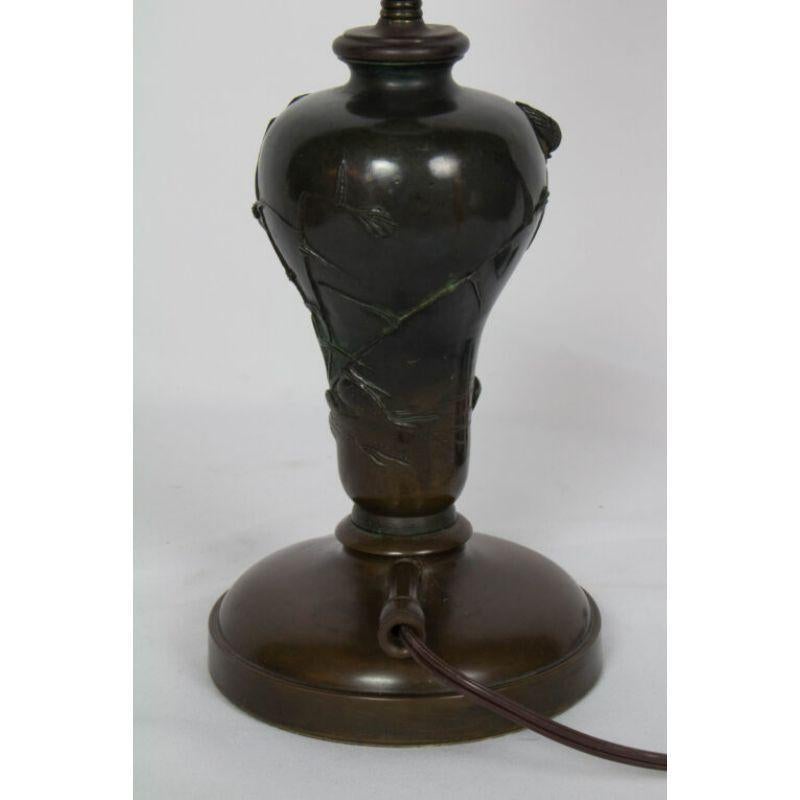 Lampe de table à gaz japonaise Meiji du 19ème siècle en bronze Bon état - En vente à Canton, MA