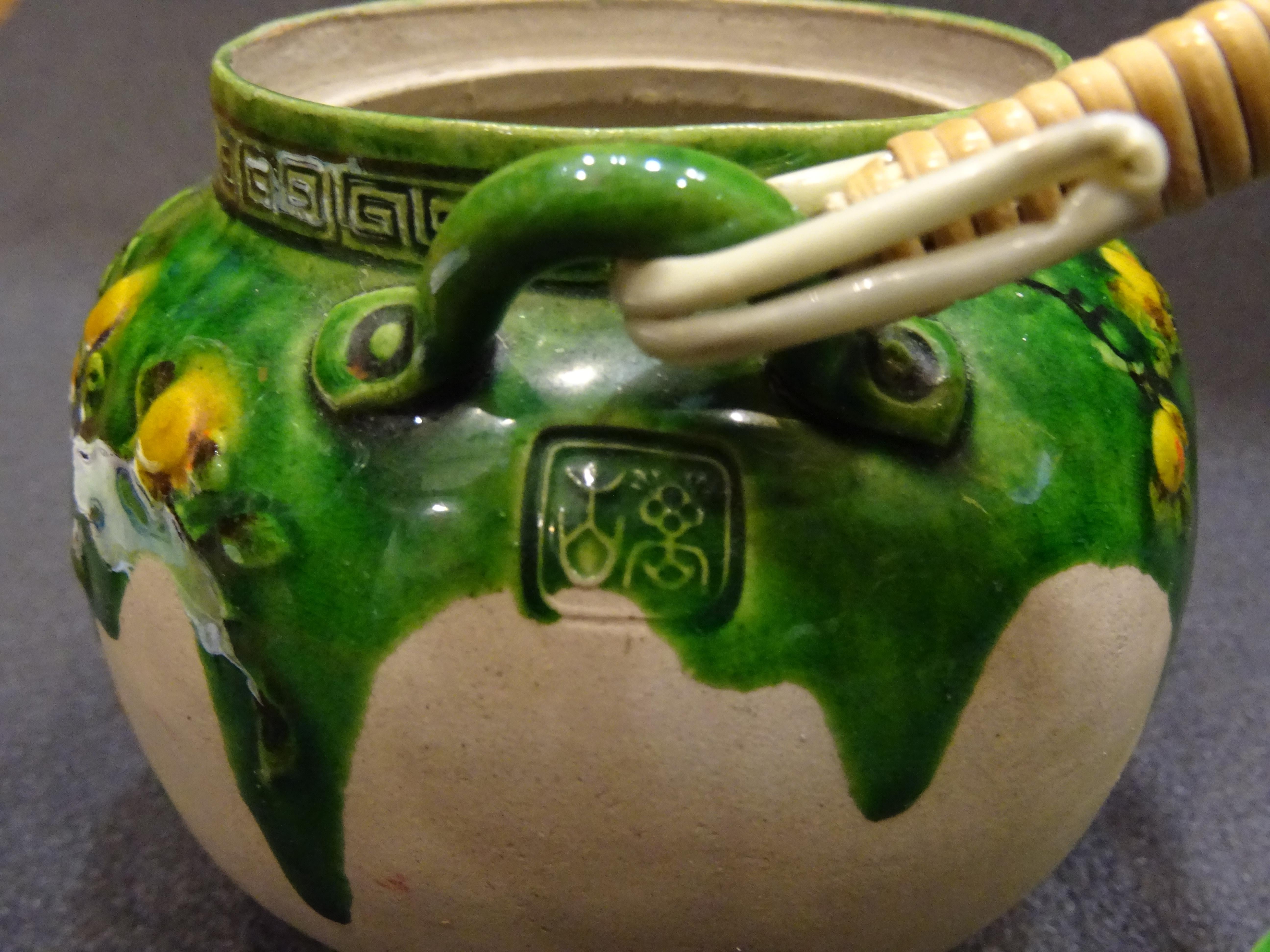19th Century Meiji Japanese Green Ceramic with Monkeys Teapot with Mark of Banko 4
