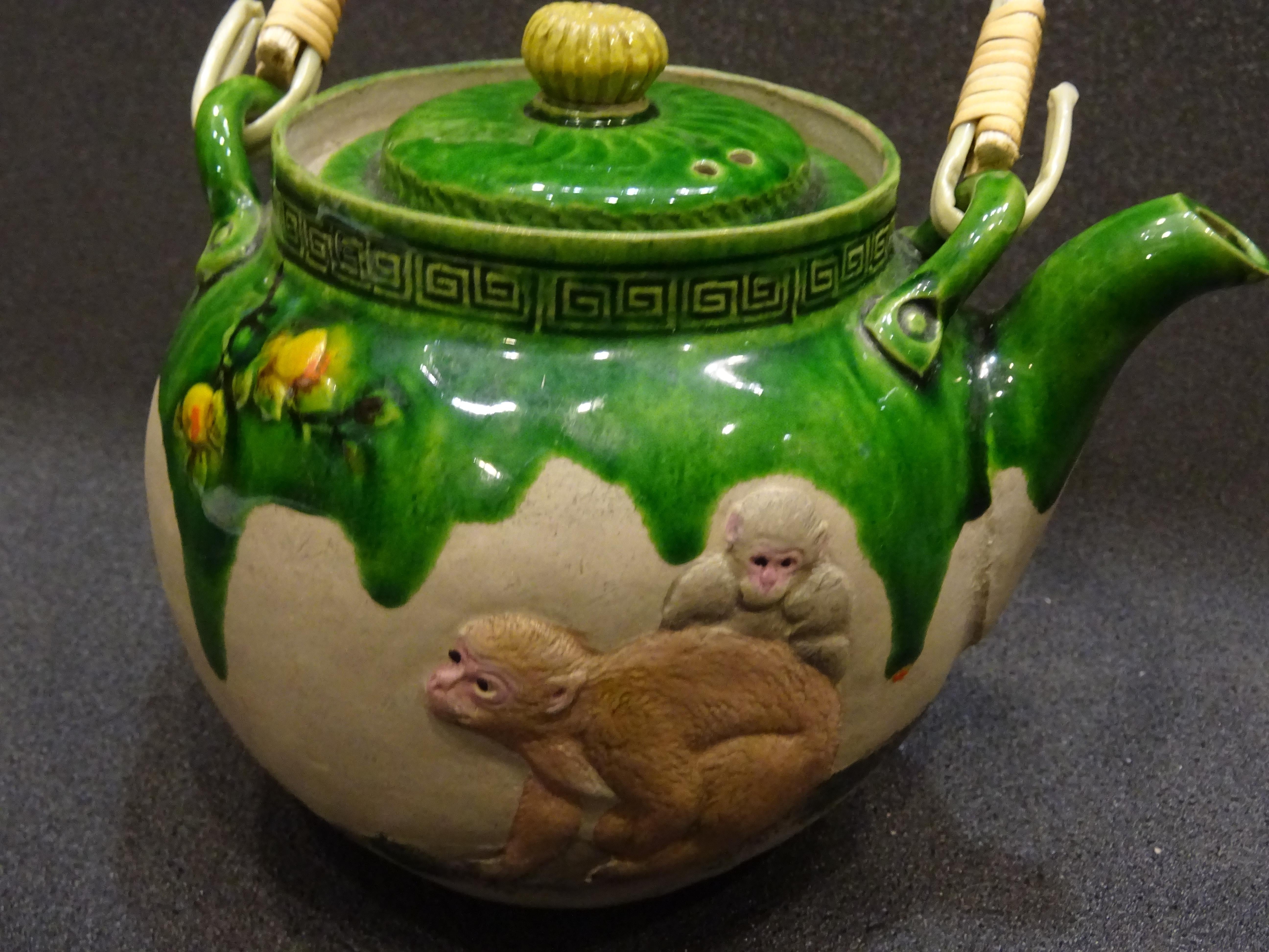 19th Century Meiji Japanese Green Ceramic with Monkeys Teapot with Mark of Banko 1