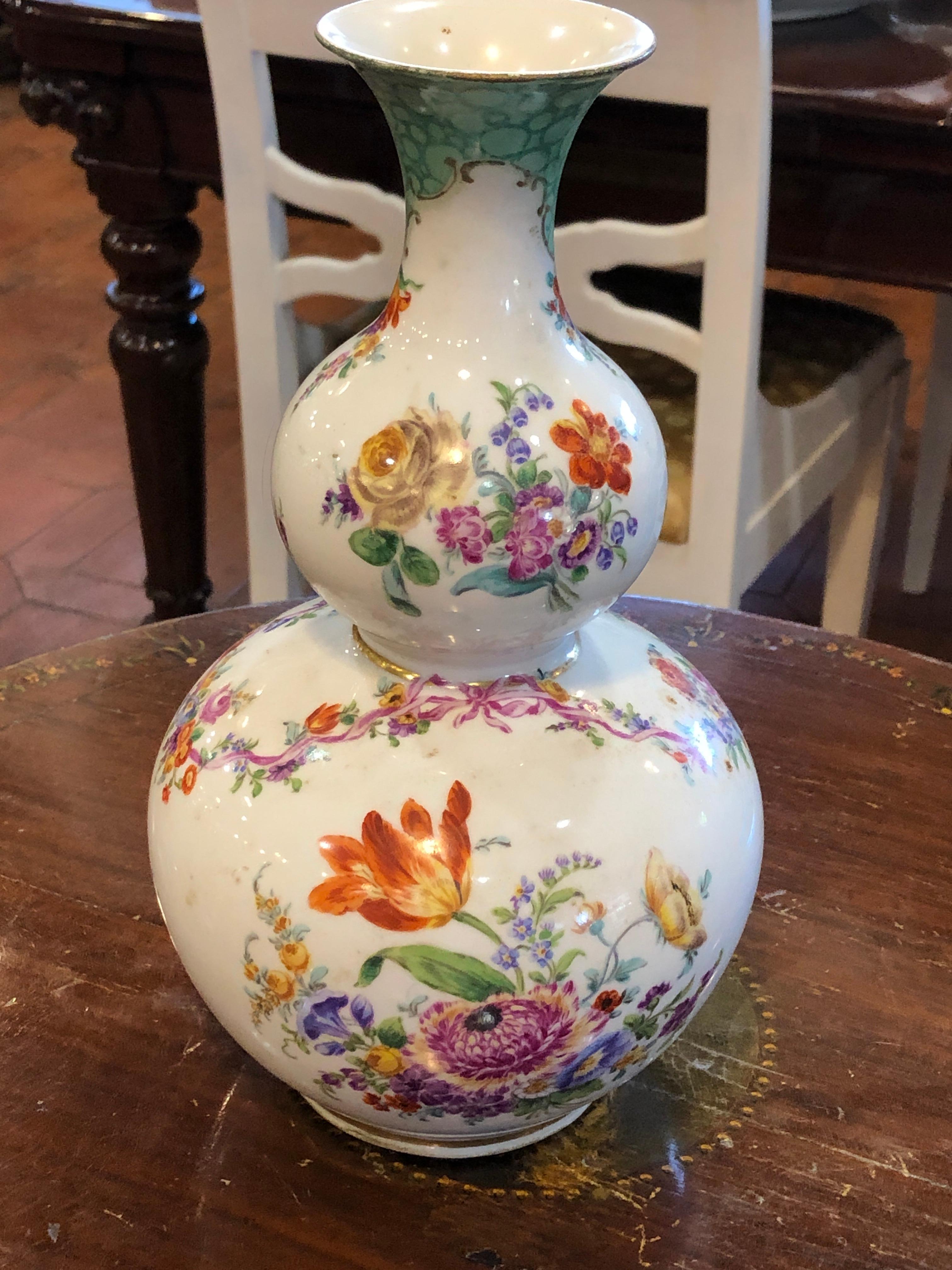19th Century Meissen Augusto Rex Porcelain Vase Hand Painted, 1860s In Good Condition In Roma, RM