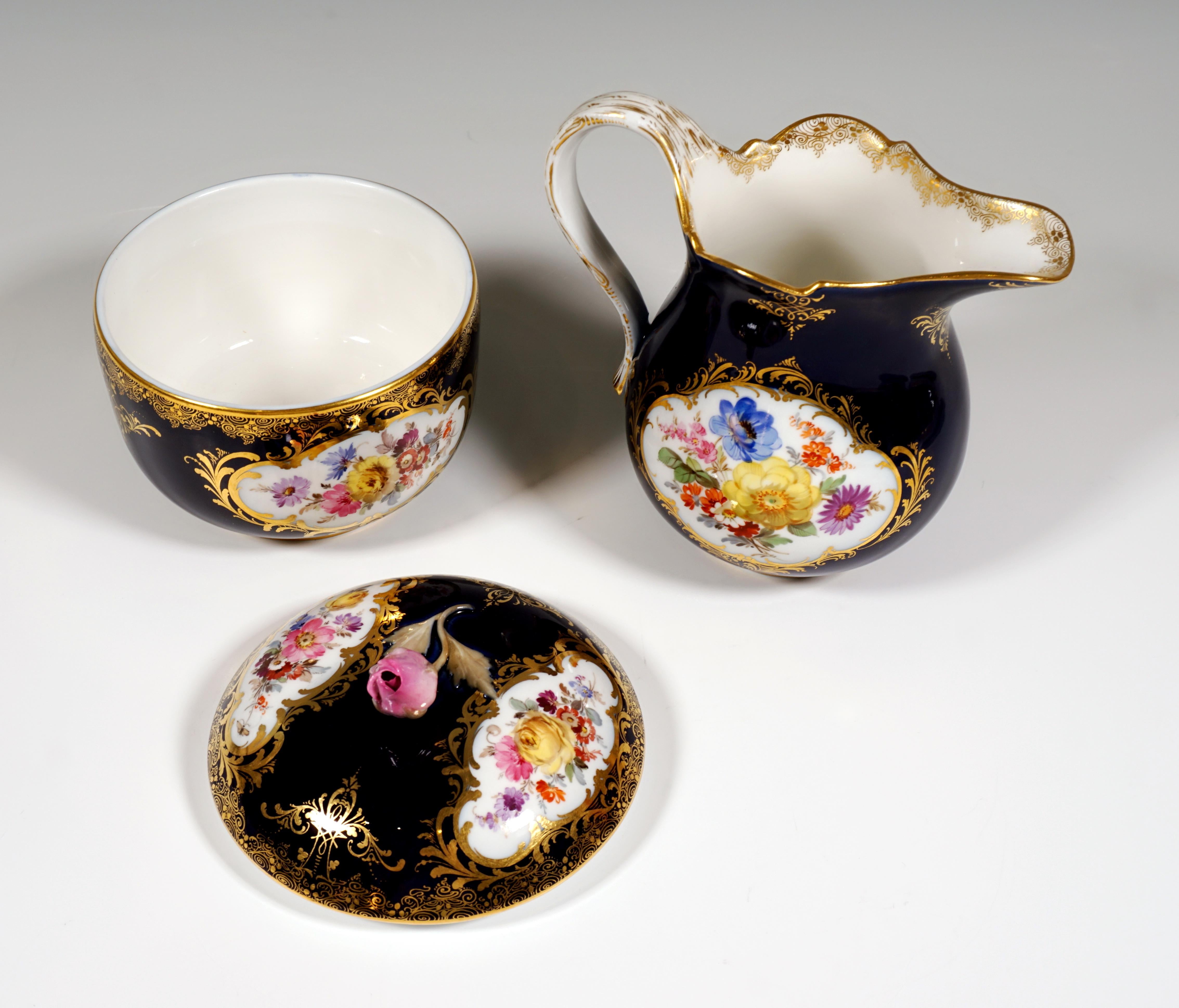 19th Century Meissen Coffee Set for 6 Persons, Cobalt, Bouquets and Gold Decor In Good Condition In Vienna, AT