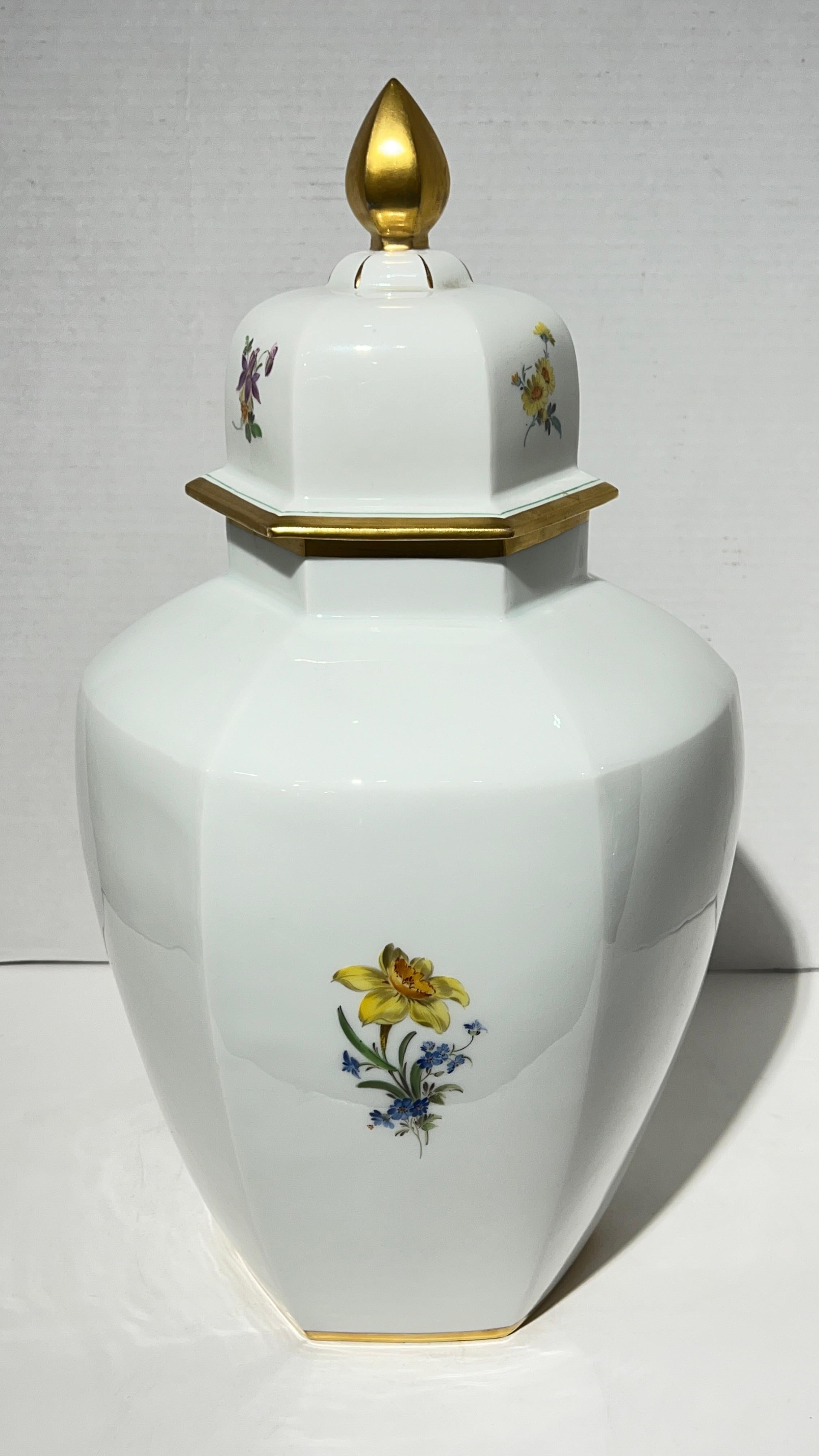 19th Century Meissen Floral Painted White Glazed Jar with Cover 5