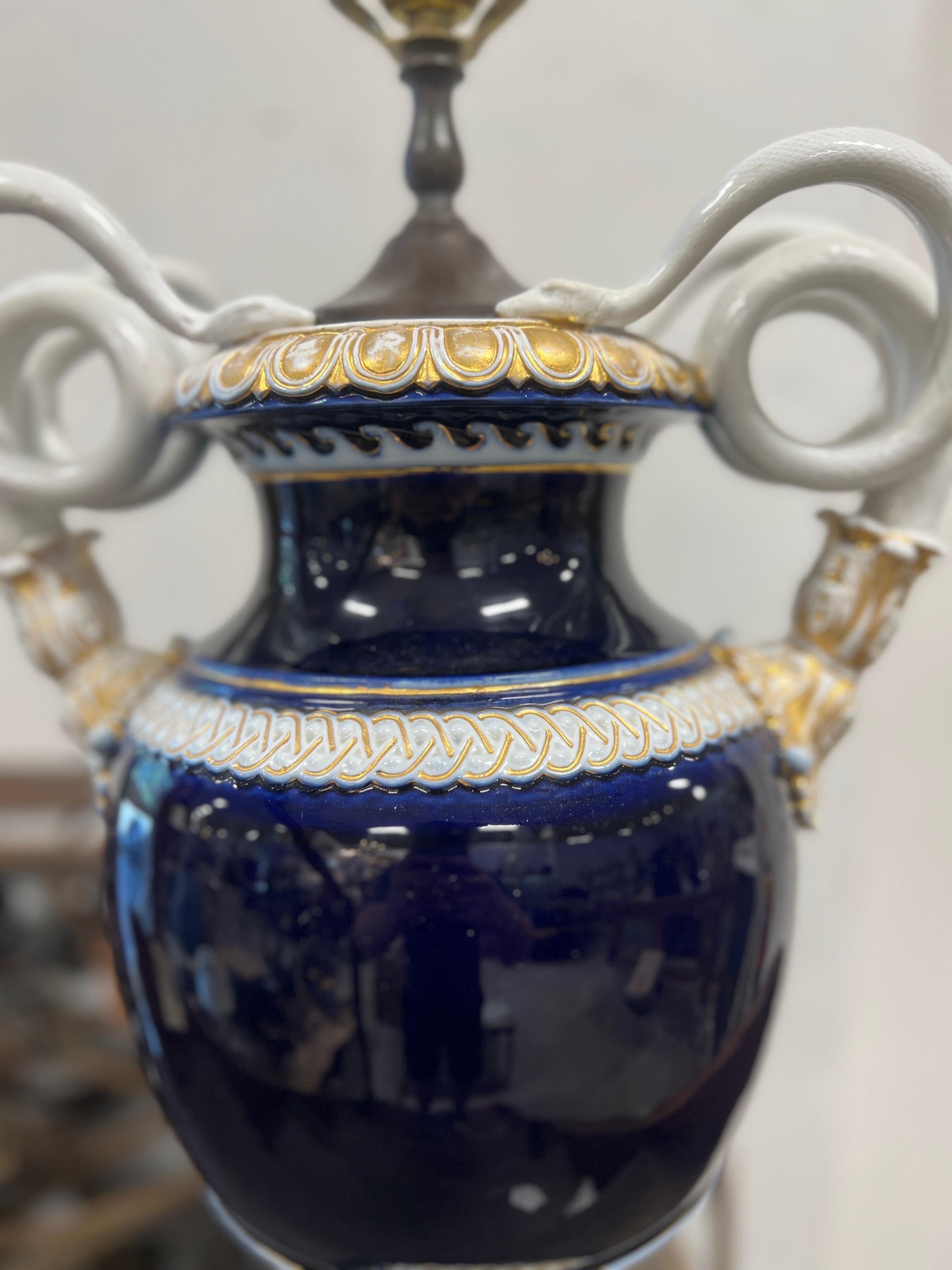 19th Century, Meissen Neoclassical Cobalt Blue & Gold Snake Handle Urn Lamp For Sale 4