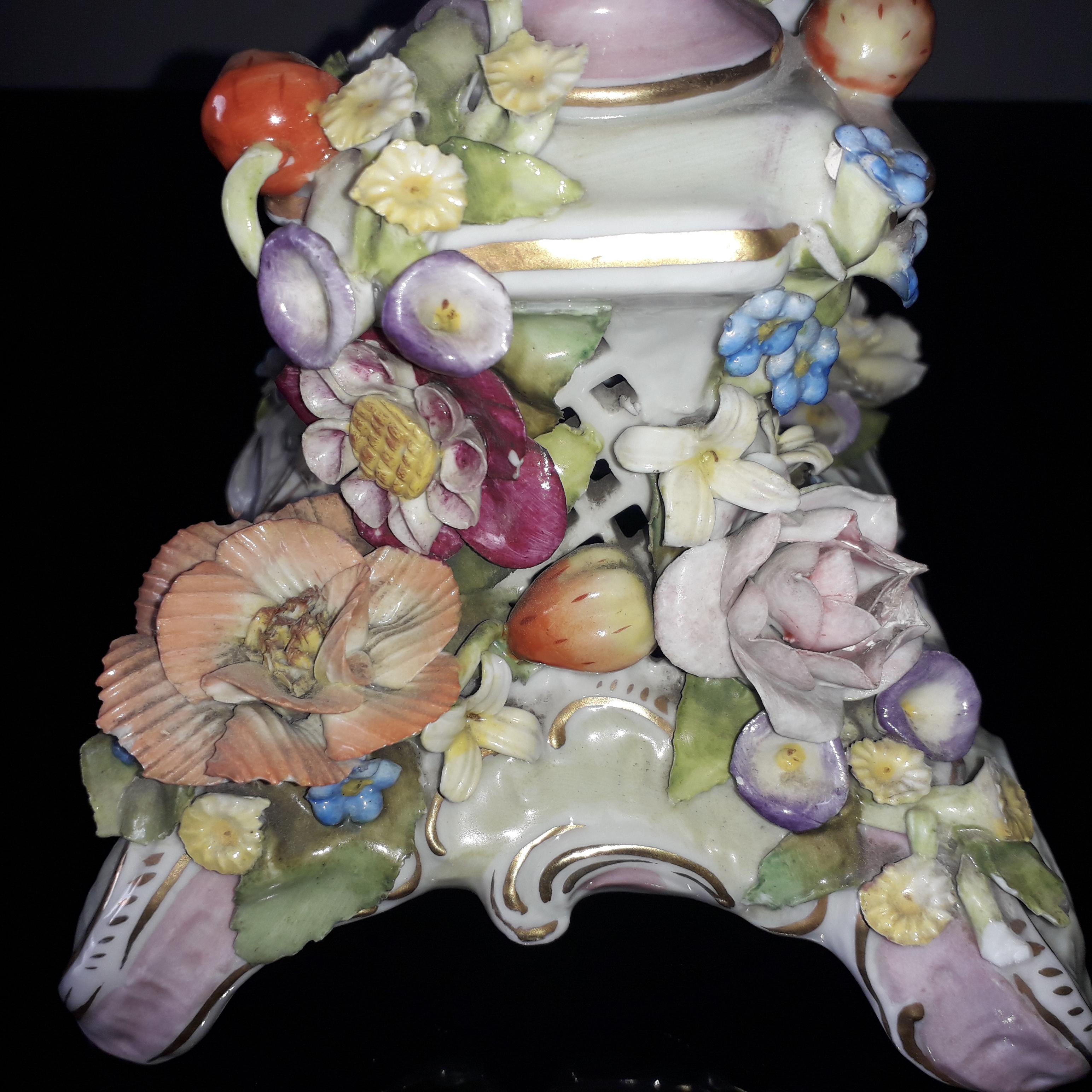 19th Century Meissen Porcelain Table Centre In Good Condition For Sale In Longueil, FR