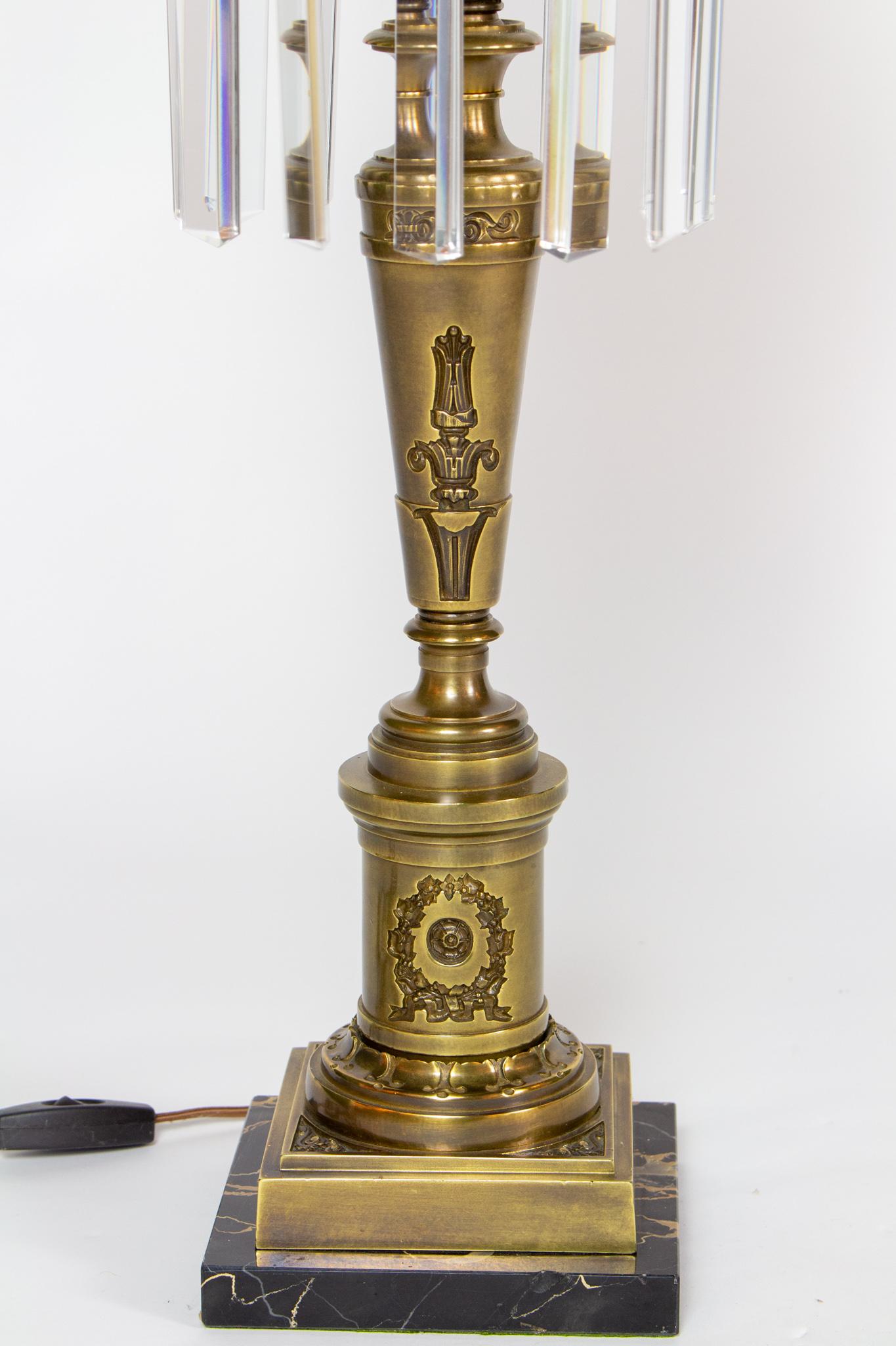 19th Century Messenger and Sons Bronze and Black Onyx Astral Lamp For Sale 1