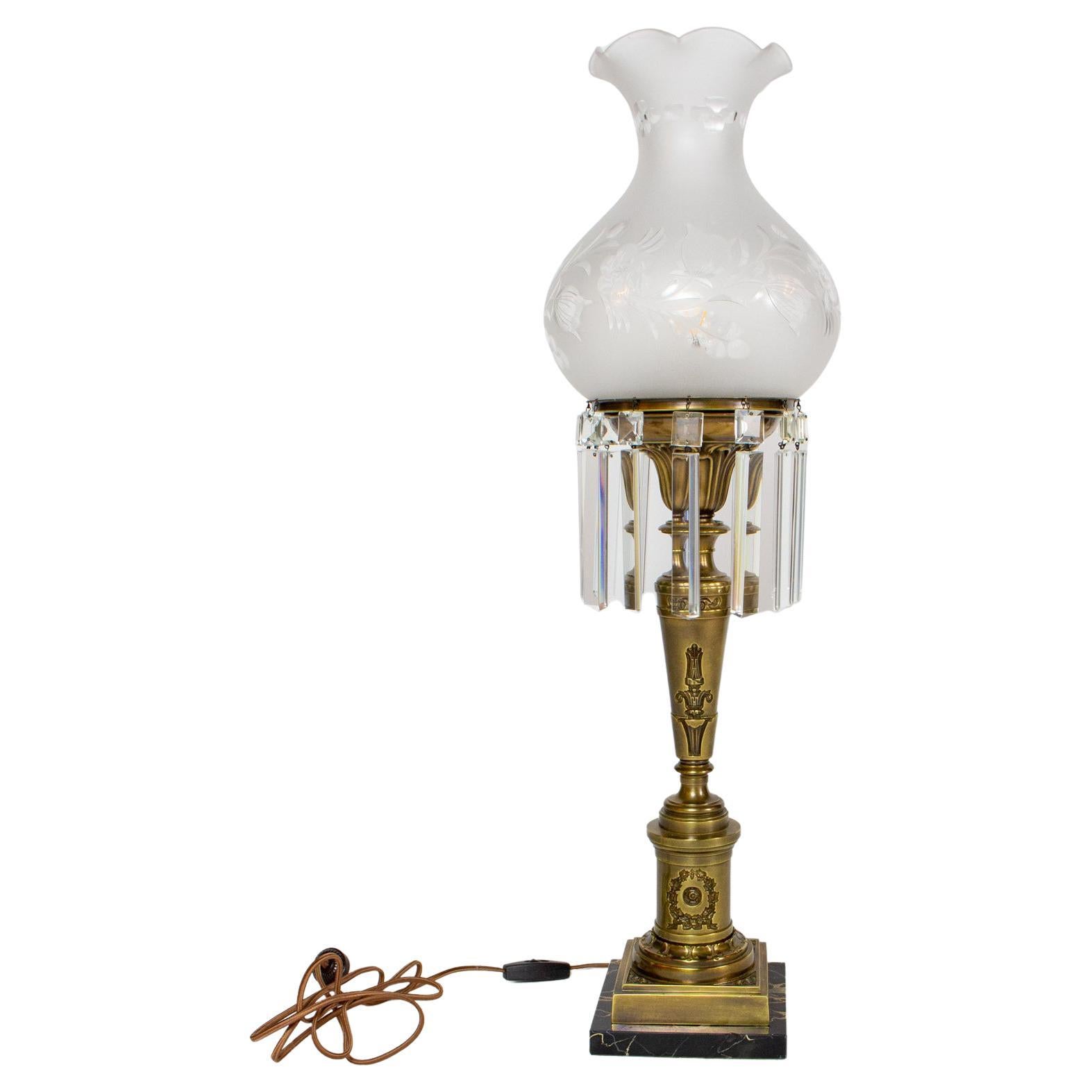 19th Century Messenger and Sons Bronze and Black Onyx Astral Lamp