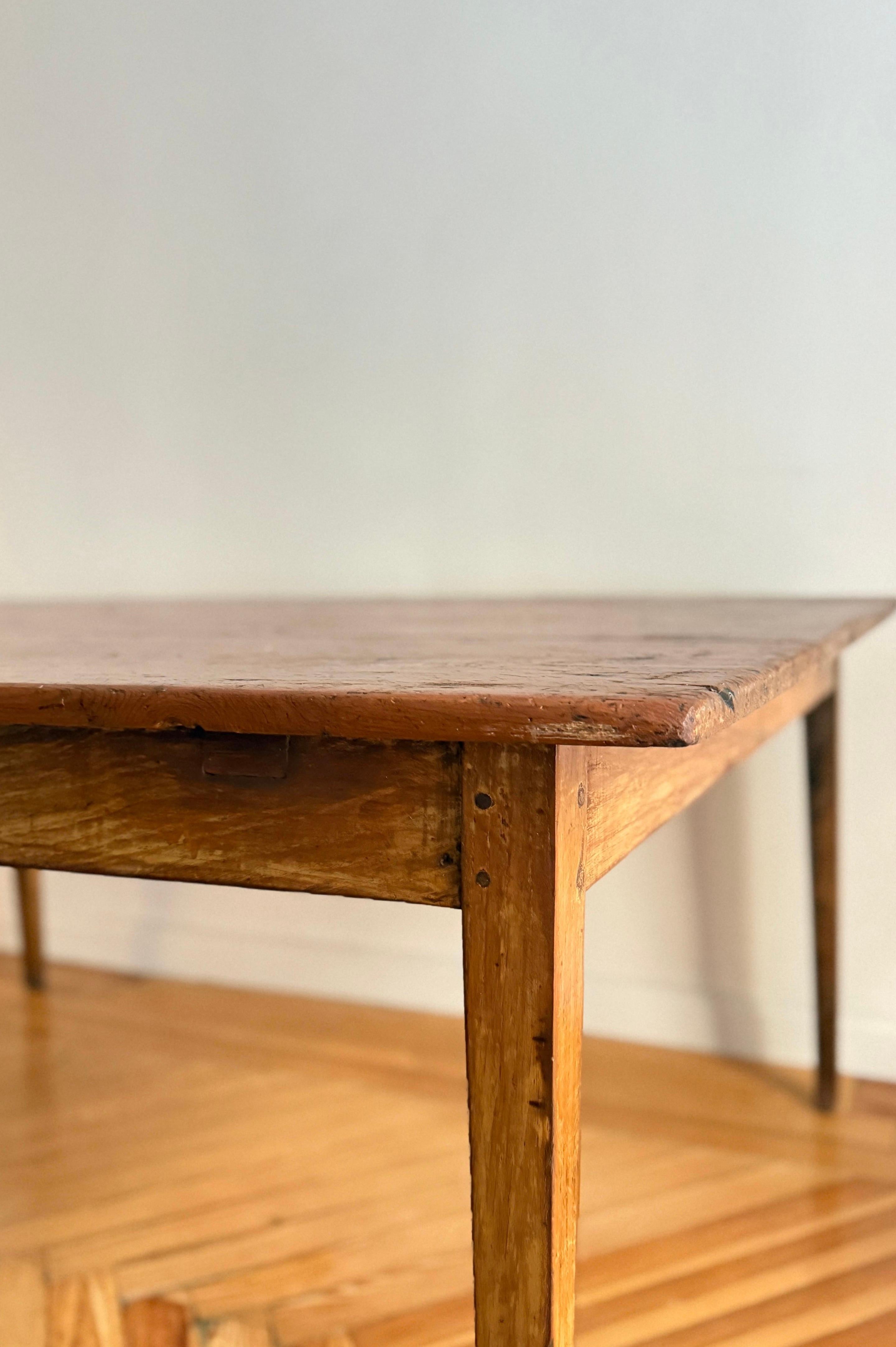 Noyer 19th century Métier table en vente