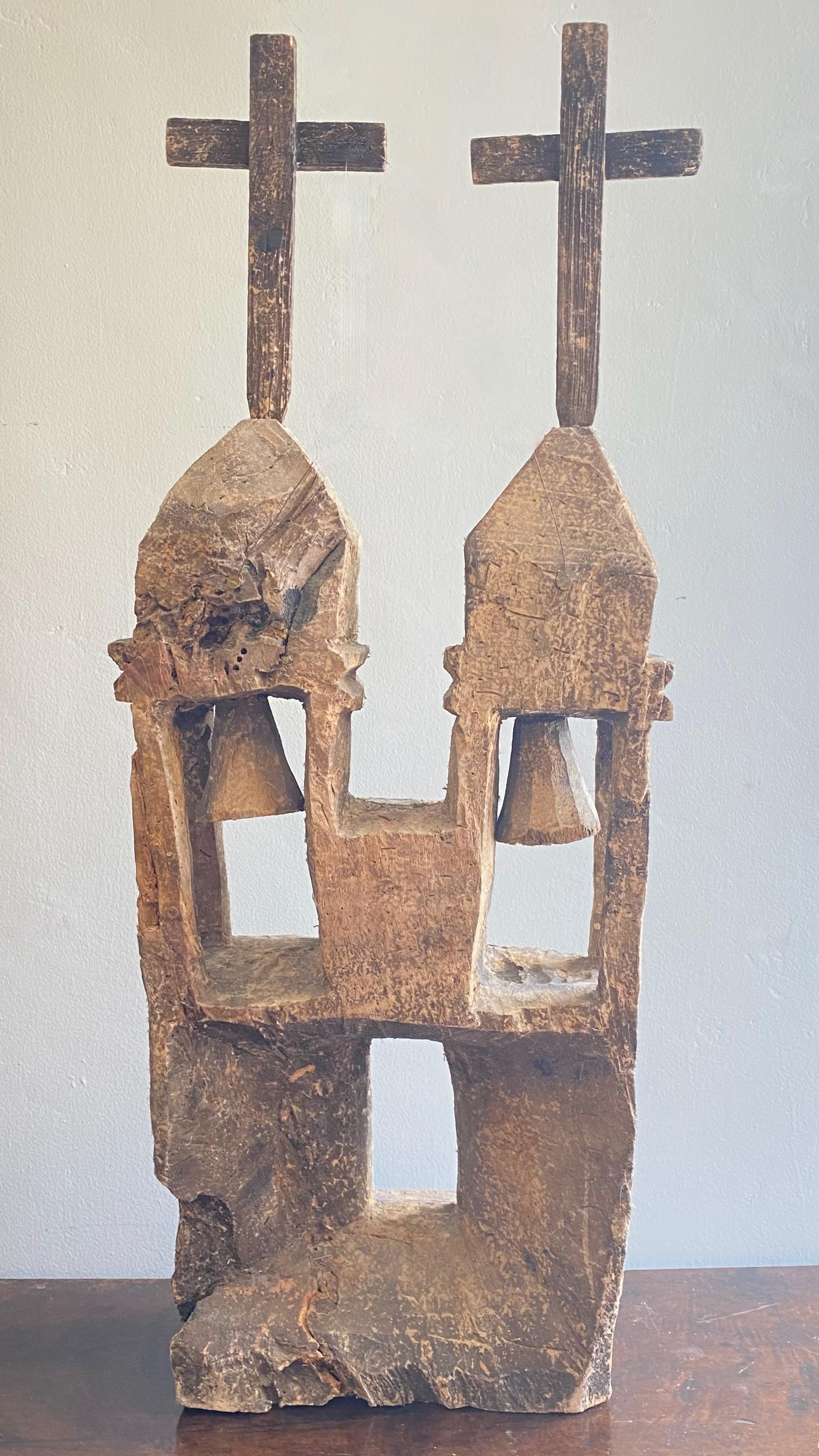 Mexikanische geschnitzte Kirchenskulptur aus Holz, Volkskunst des 19. Jahrhunderts im Angebot 4