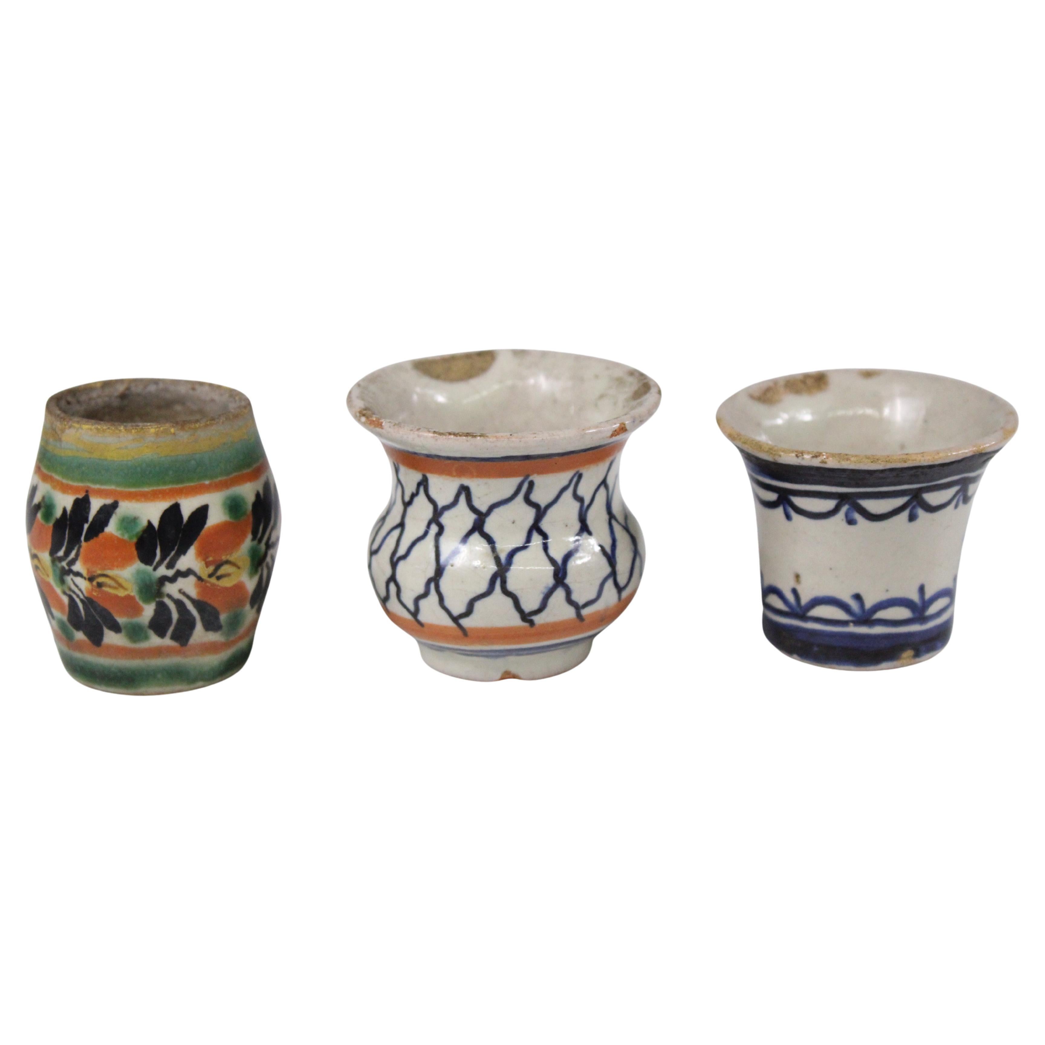 19th-Century Mexican Miniature Talavera Jars – Hand-Painted Antique Pot Set For Sale