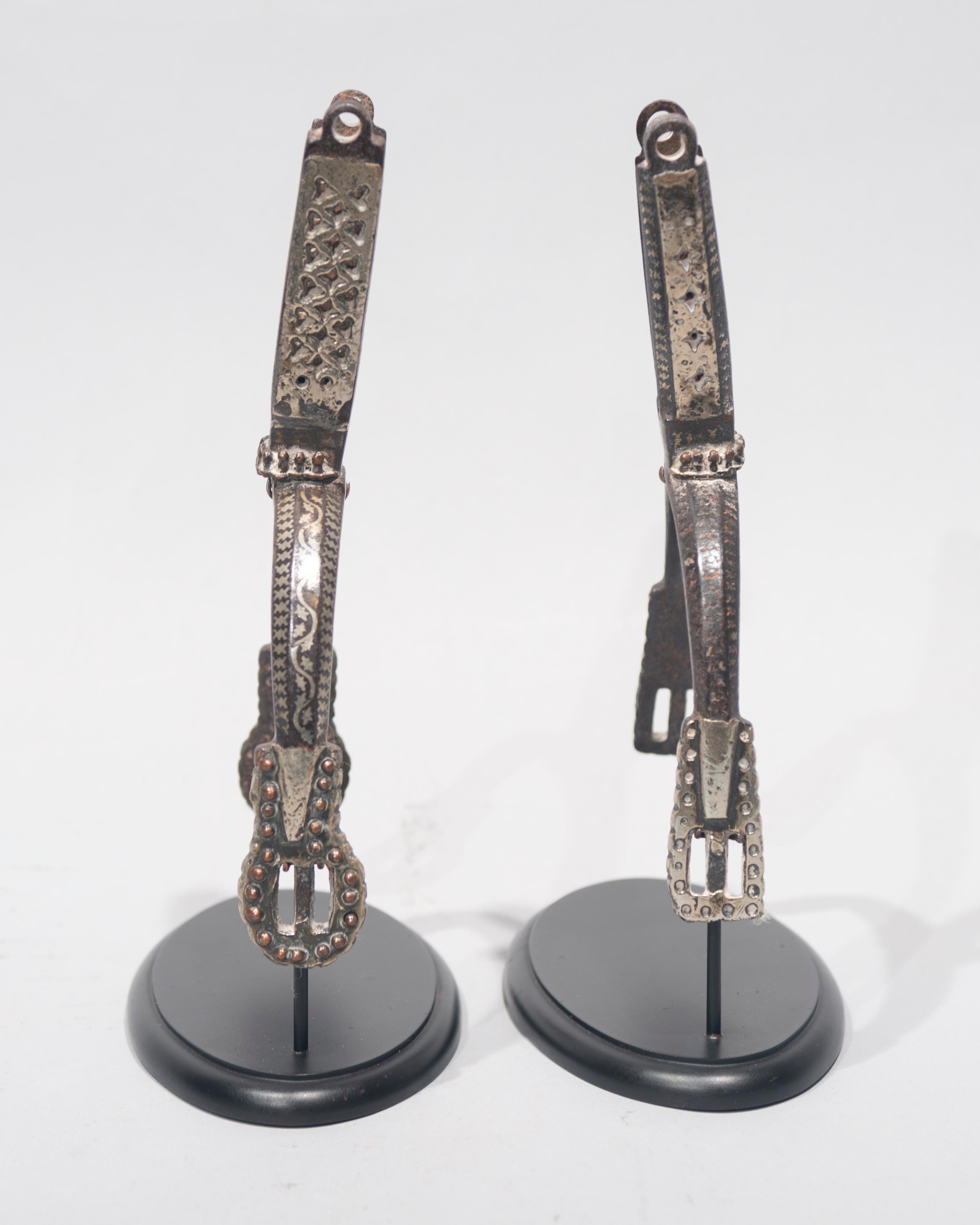 These Mexican silver spurs come to us from a private collection in Houston, Texas.