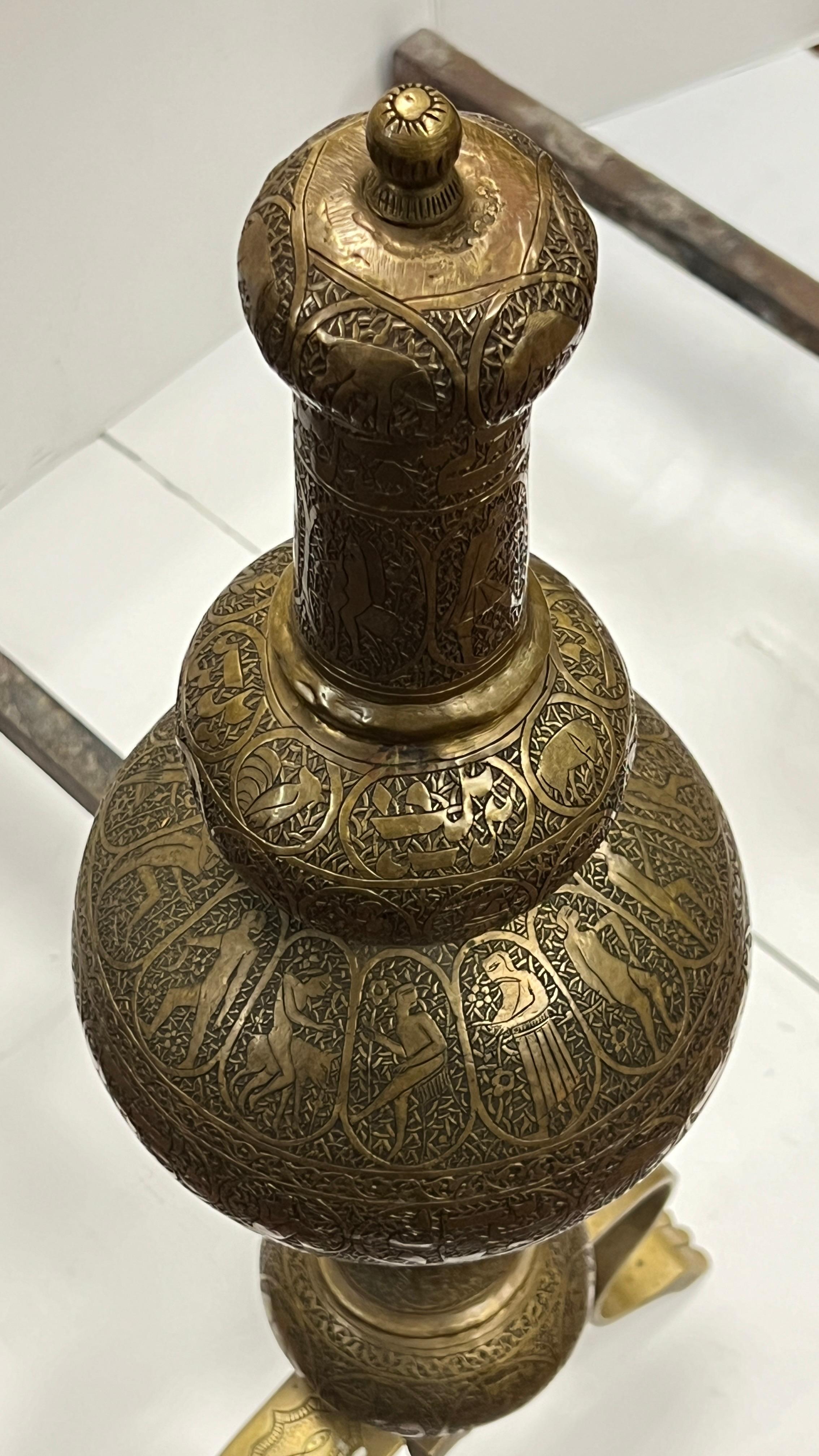Andirons en bronze du Moyen Orient du 19ème siècle en vente 6