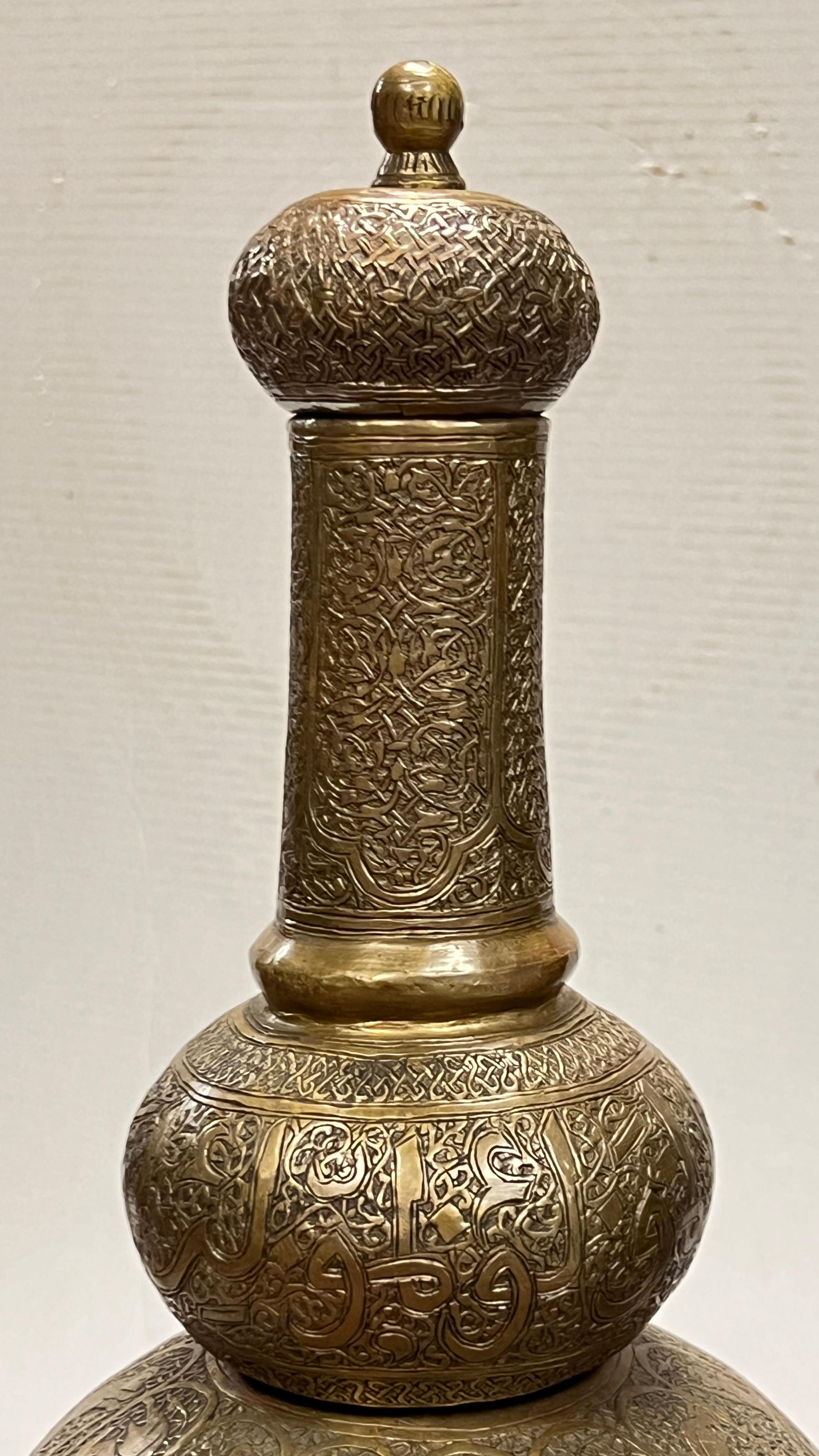 Andirons en bronze du Moyen Orient du 19ème siècle en vente 7