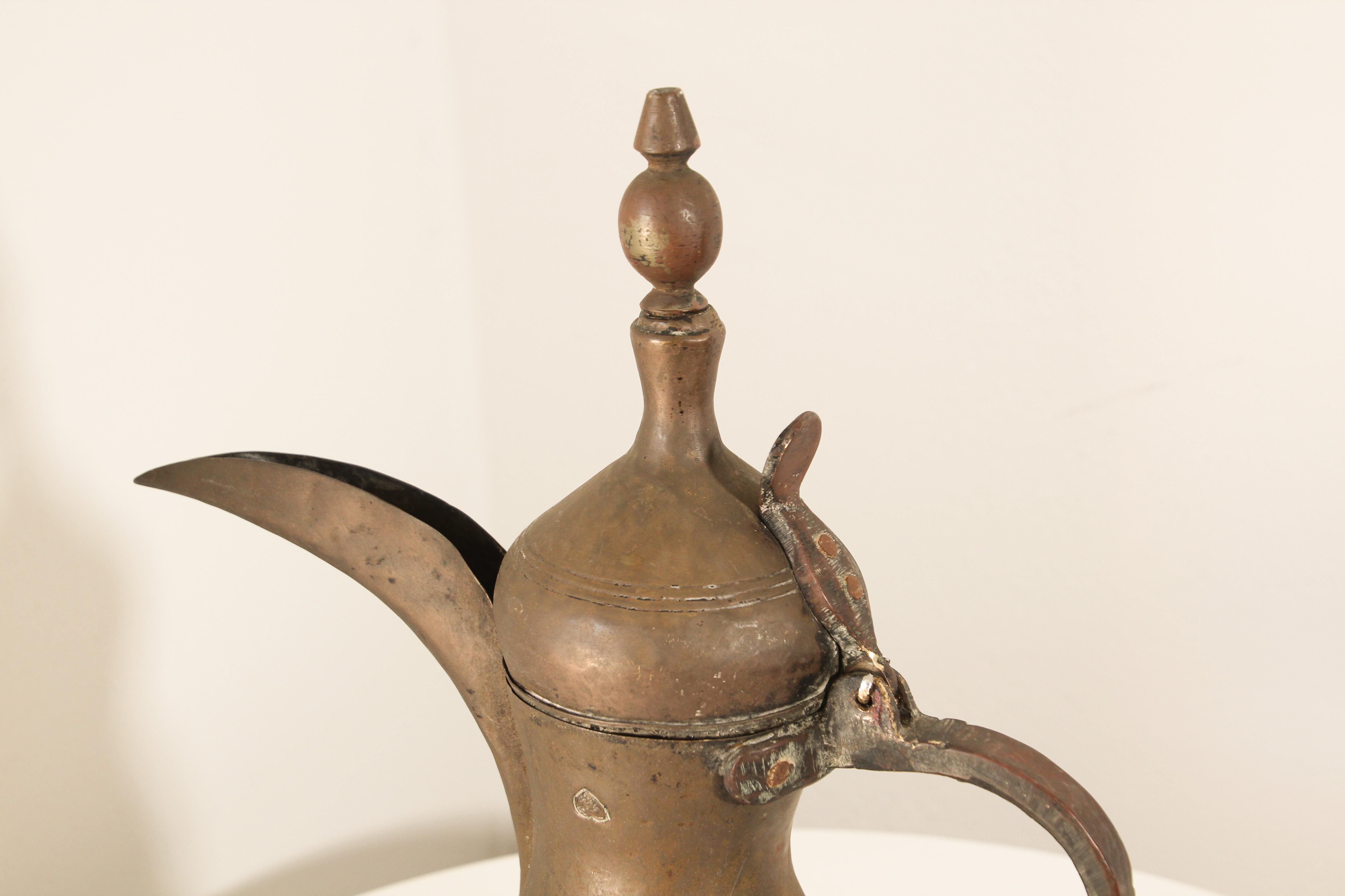 Hand-Crafted 19th Century Middle Eastern Dallah Arabic Coffee Pot For Sale