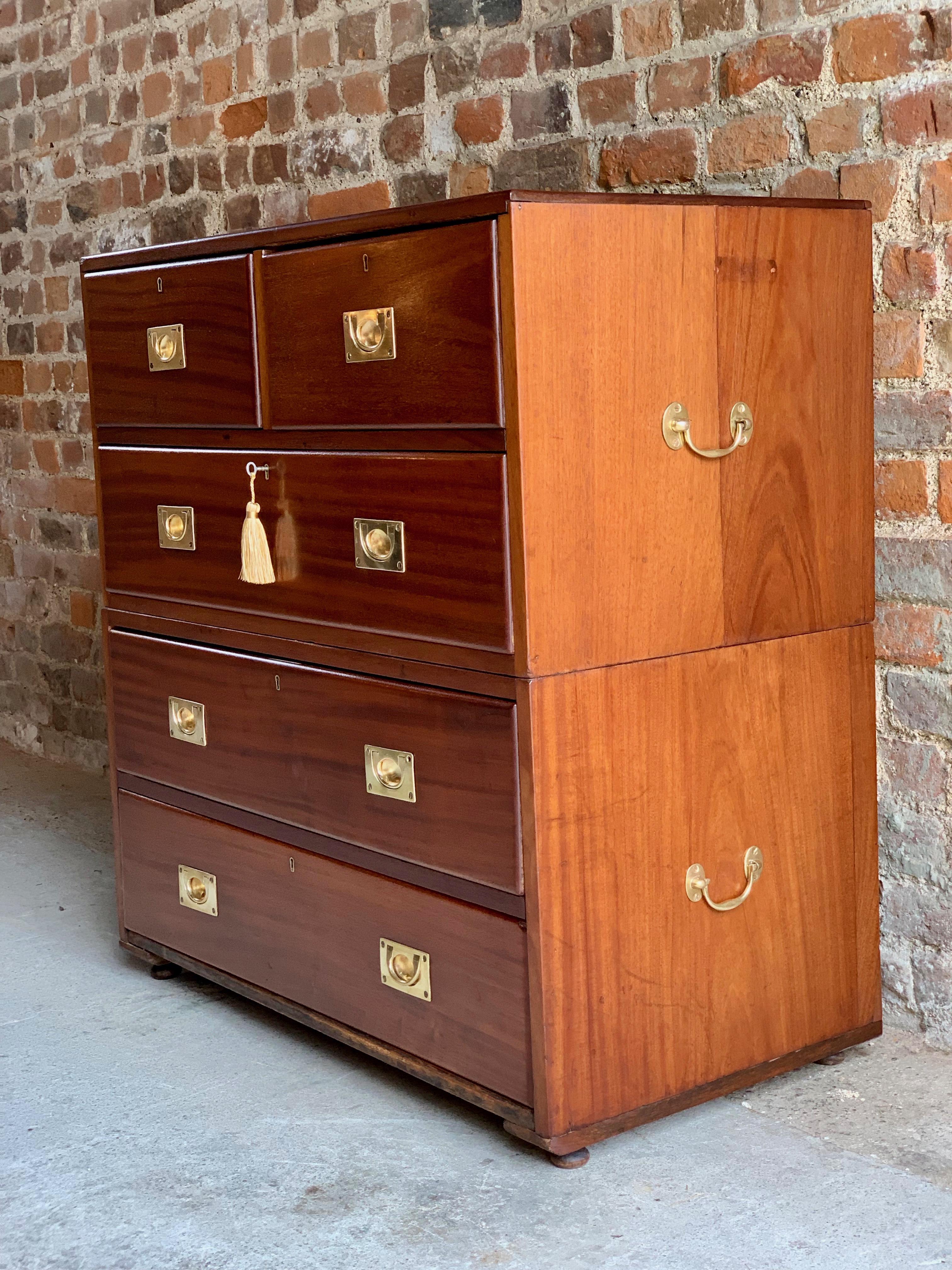 19th Century Military Campaign Chest of Drawers in Teak, circa 1870, No 23 In Good Condition In Longdon, Tewkesbury