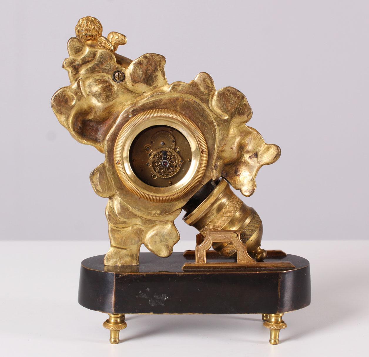 19th Century Miniatur Mantel Clock, Gare La Bombe, Cupido, France, Gilded Bronze For Sale 4