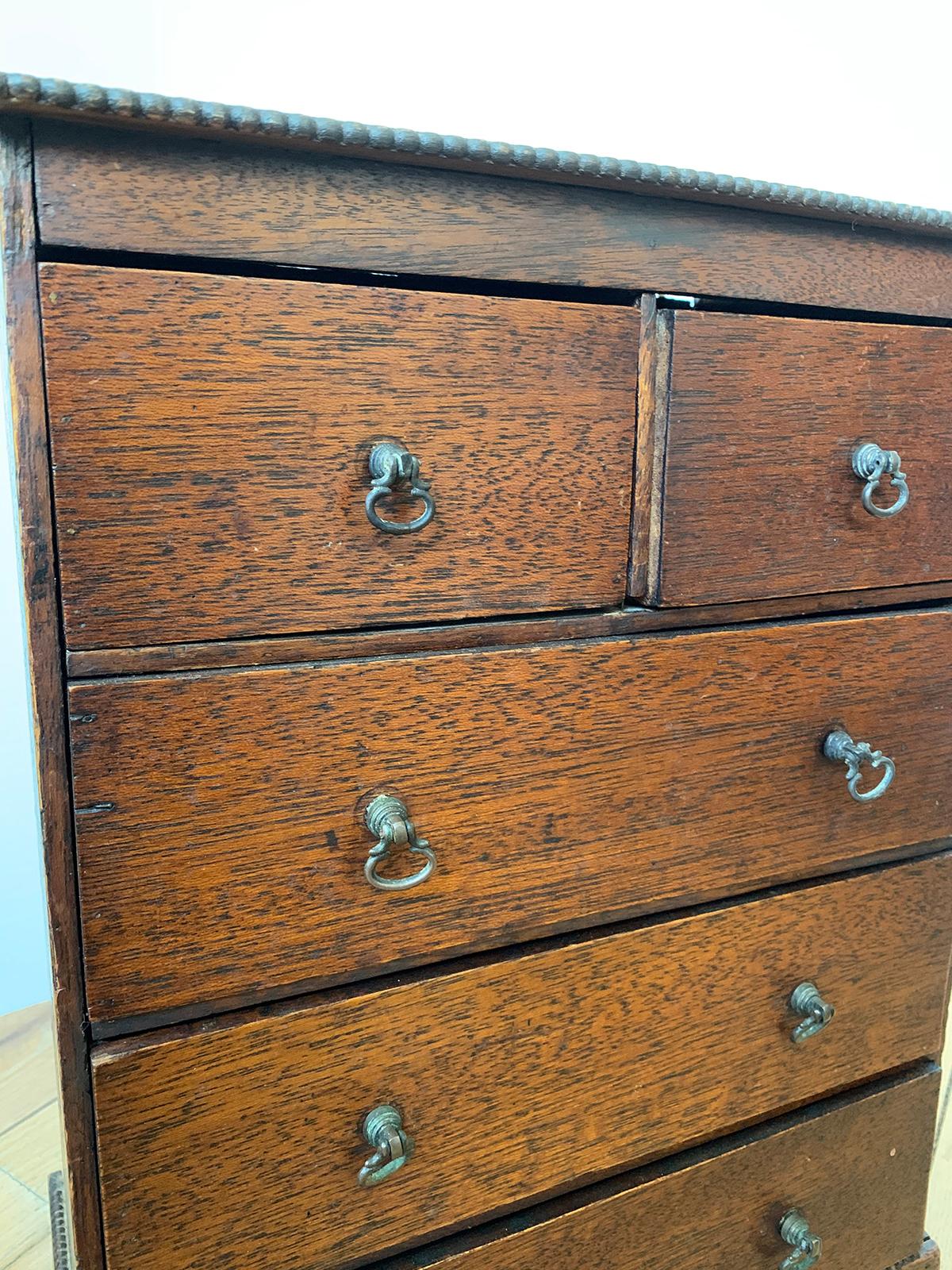 19th Century Miniature American Oak Chest with Five Drawers 12