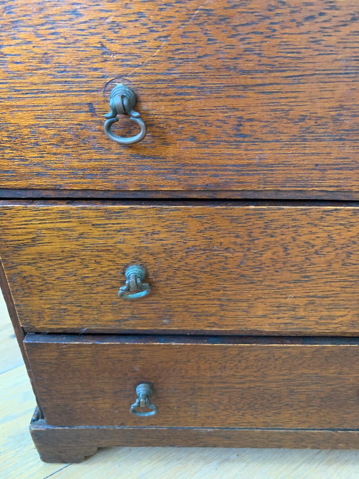 19th Century Miniature American Oak Chest with Five Drawers 13