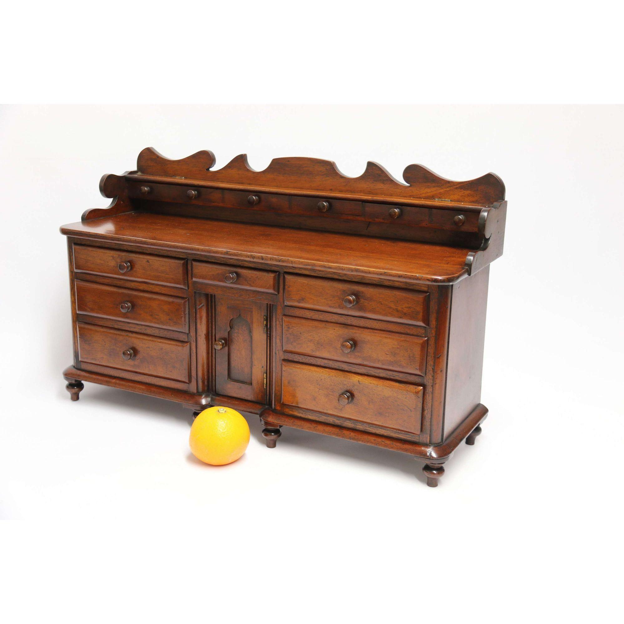 19th century miniature mahogany dresser base, circa 1850 For Sale 1