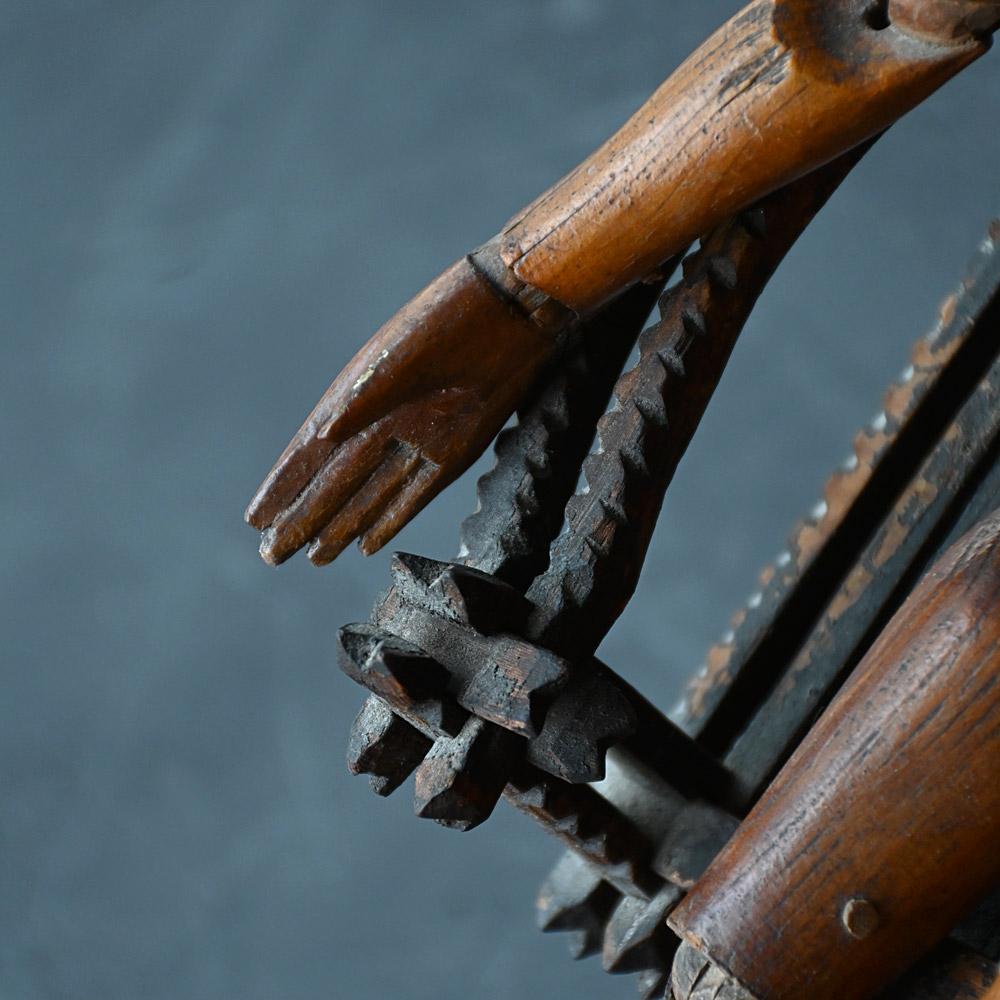 19th century miniature tramp art chair model For Sale 8