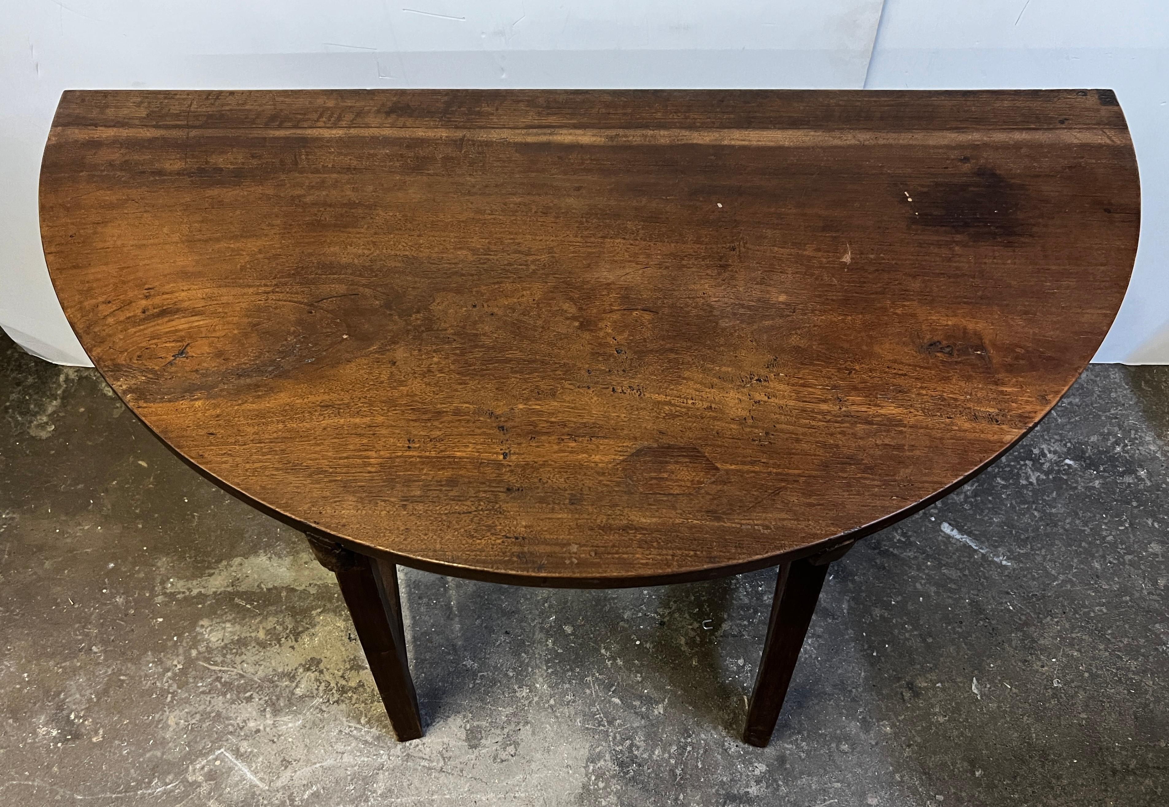 Hand-Crafted 19th Century Minimalist Italian Demilune Tables, Pair