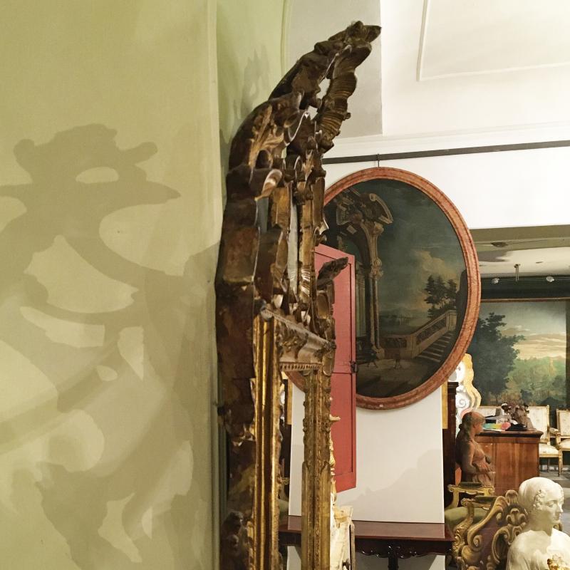 Miroir en bois doré du 19ème siècle en vente 2