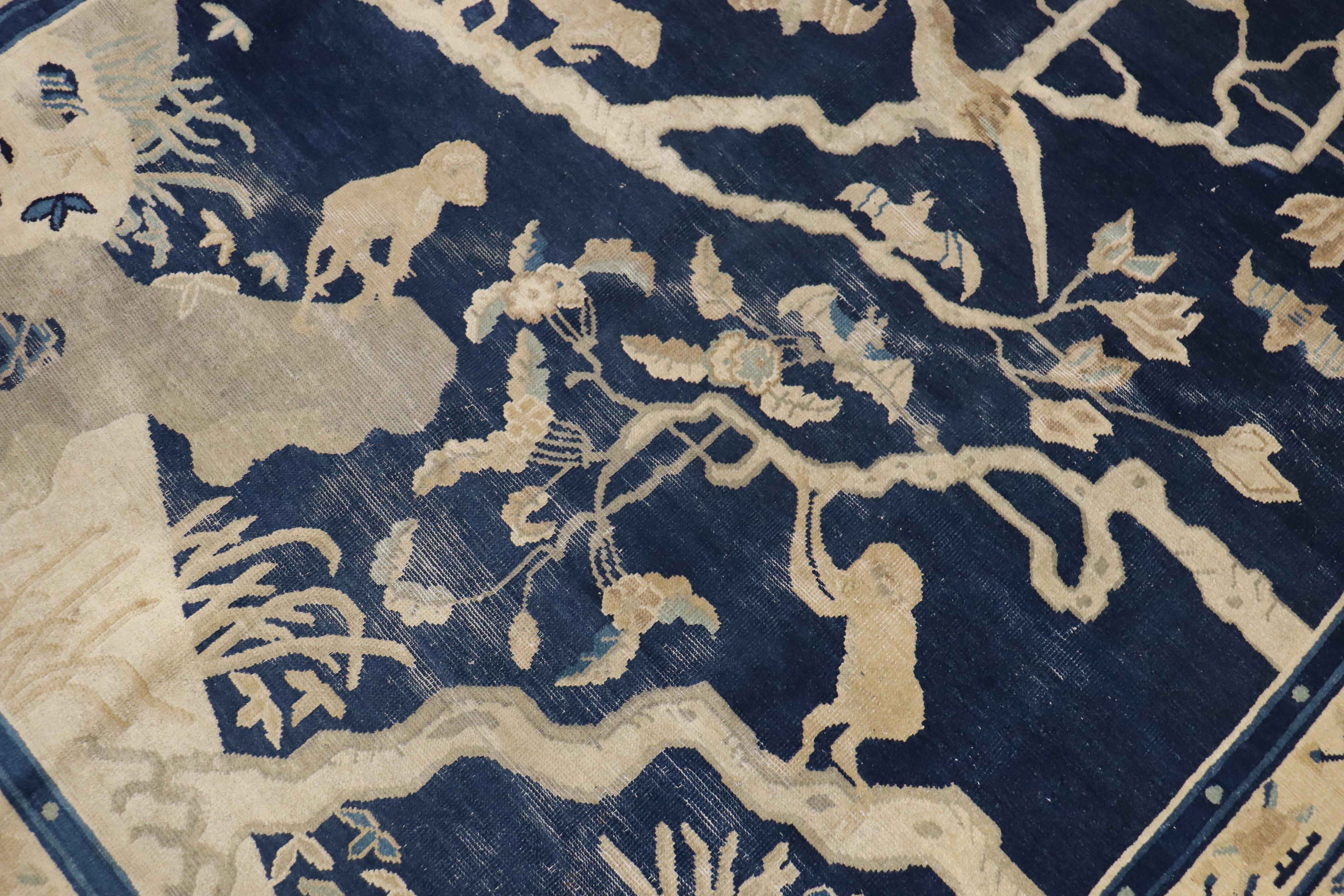 Bildhauerischer chinesischer Teppich mit Affenmotiv aus dem 19. Jahrhundert im Angebot 4
