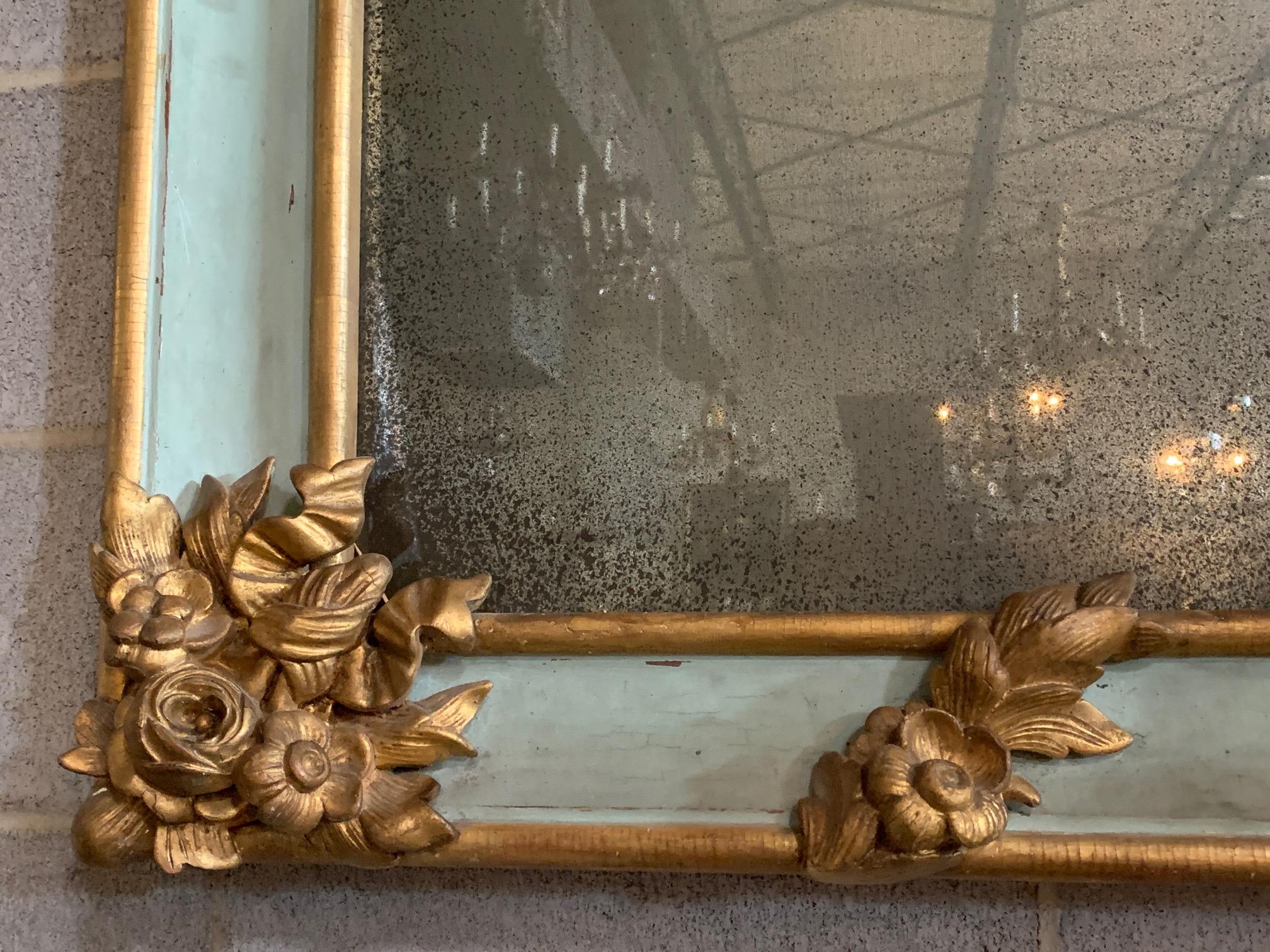 miroir monumental français du 19ème siècle Napoléon III sculpté et peint & Parcel doré en vente 5