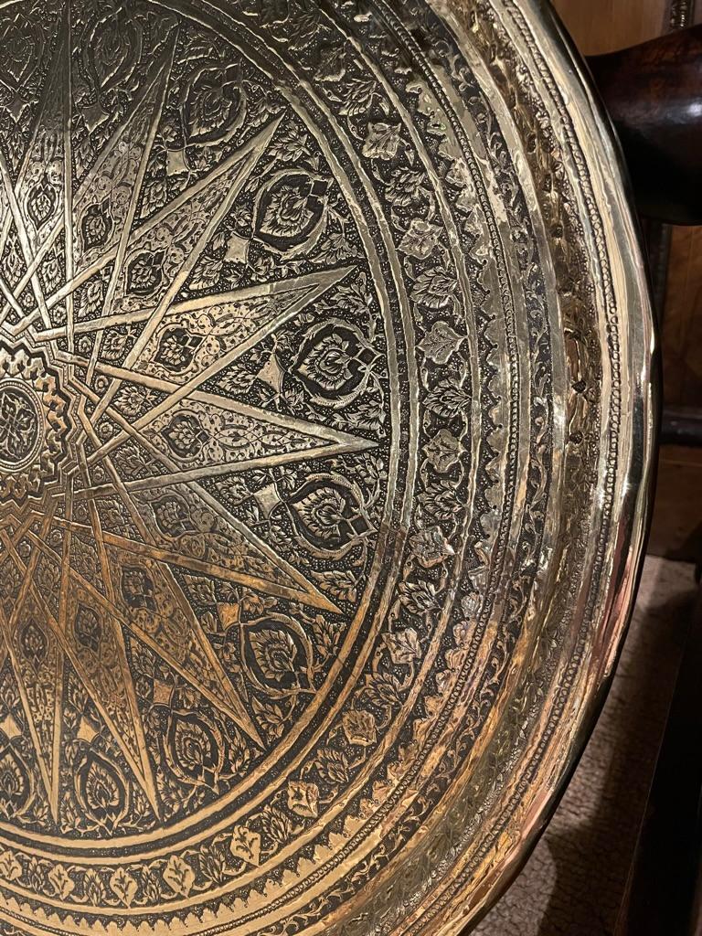 19th Century Moroccan Brass Tray with Incised Decoration In Good Condition In Stamford, CT