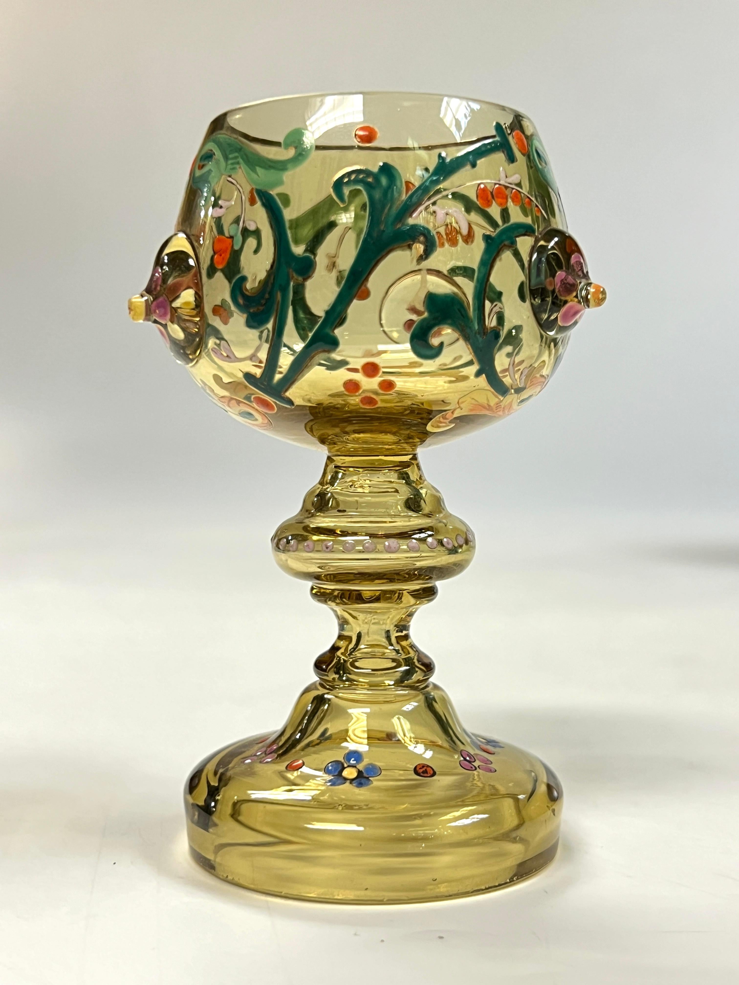 Ensemble de coupes à punch et de gobelets en verre de Moser du 19e siècle en vente 4