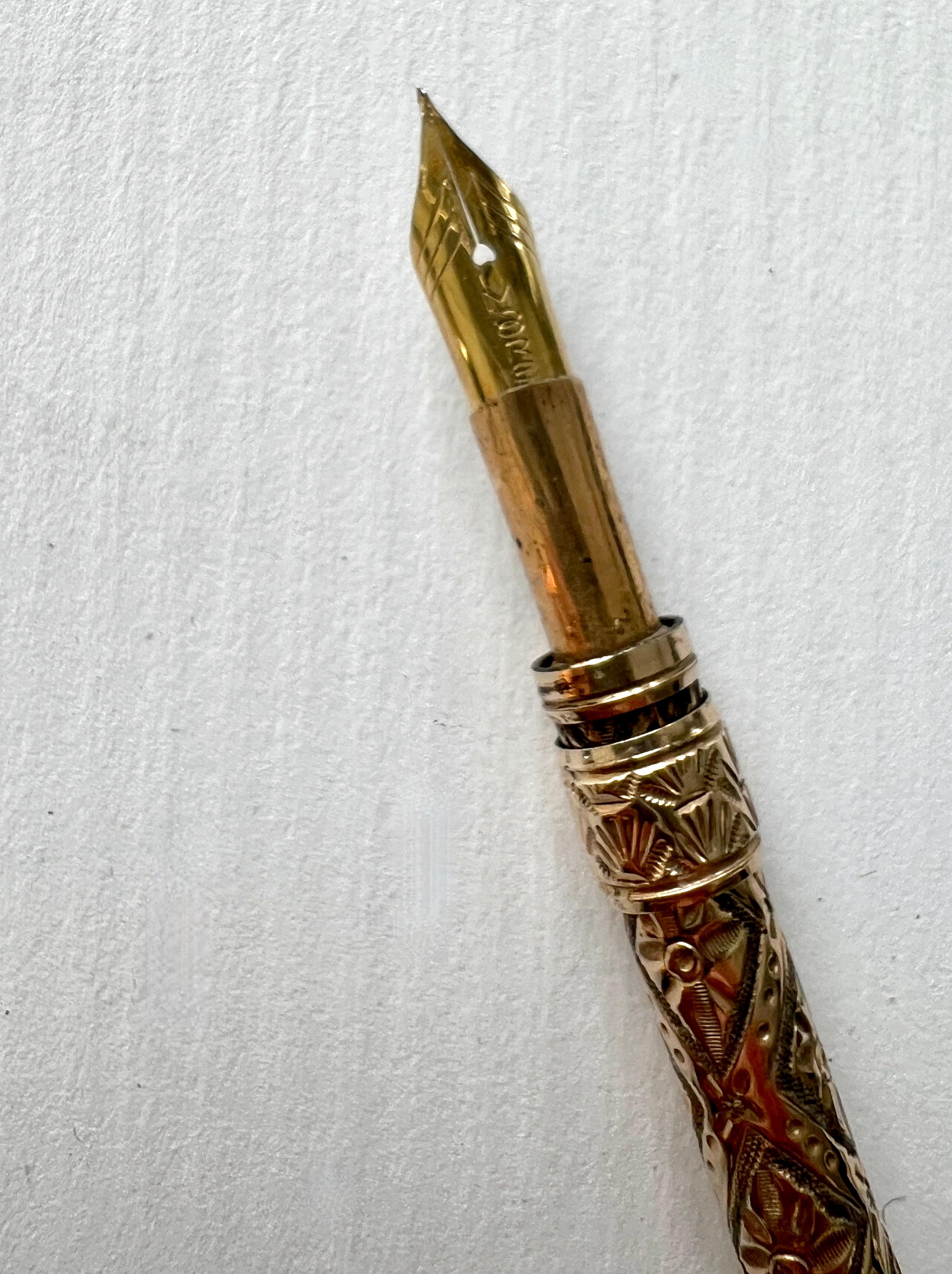 19th Century Mother of Pearl and Gold Filagree Handle Fountain Pen with 14k Tip For Sale 10