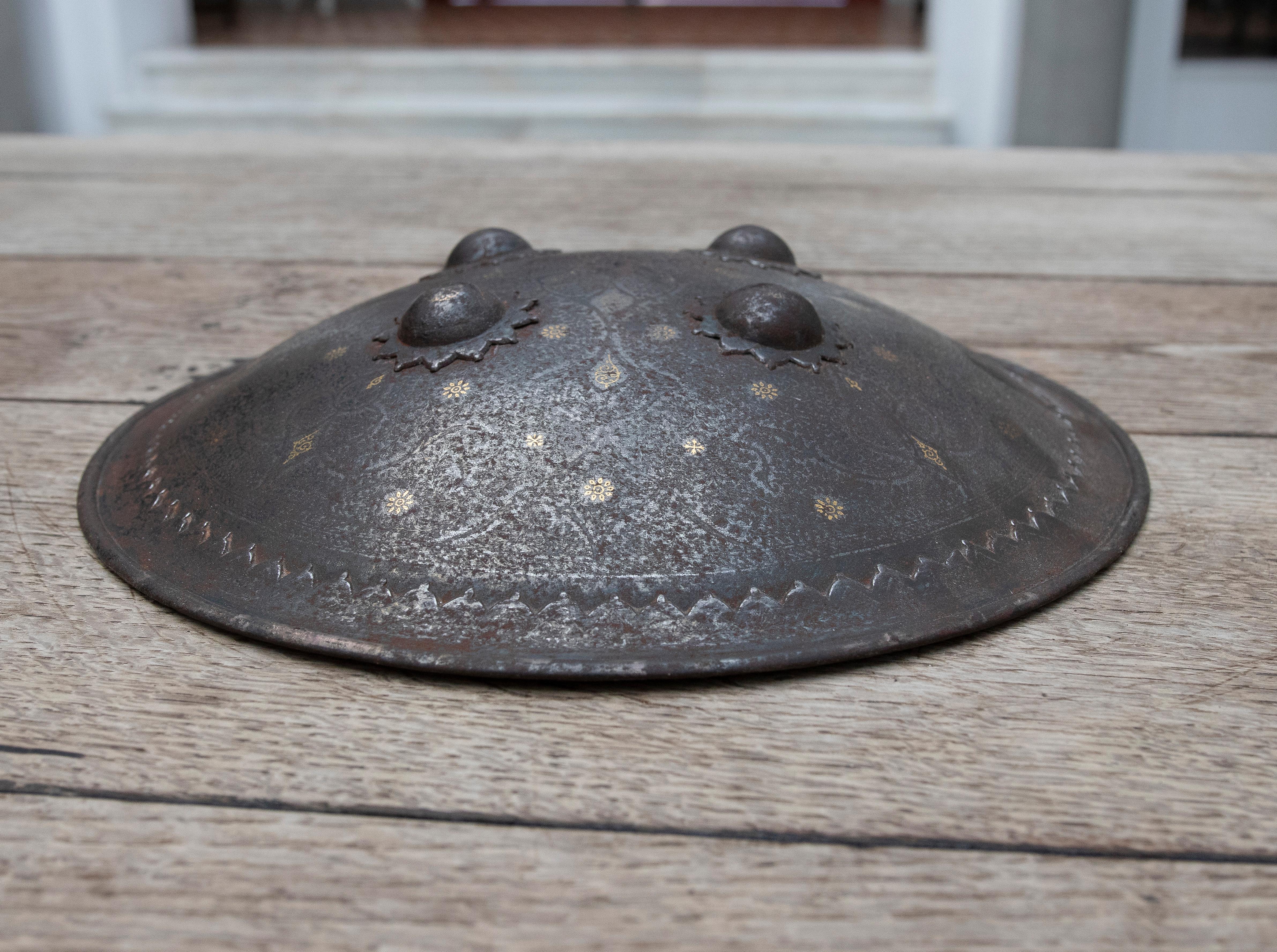 19th Century Mughal Bronze Shield with Original Protective Fabric and Traces of For Sale 4
