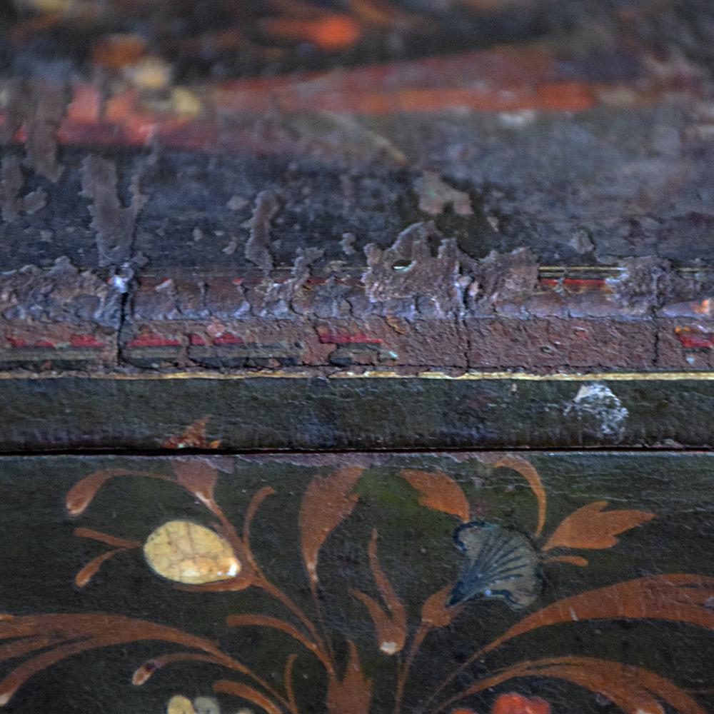 19th Century Mughal Painted Wooden Box In Distressed Condition In London, GB