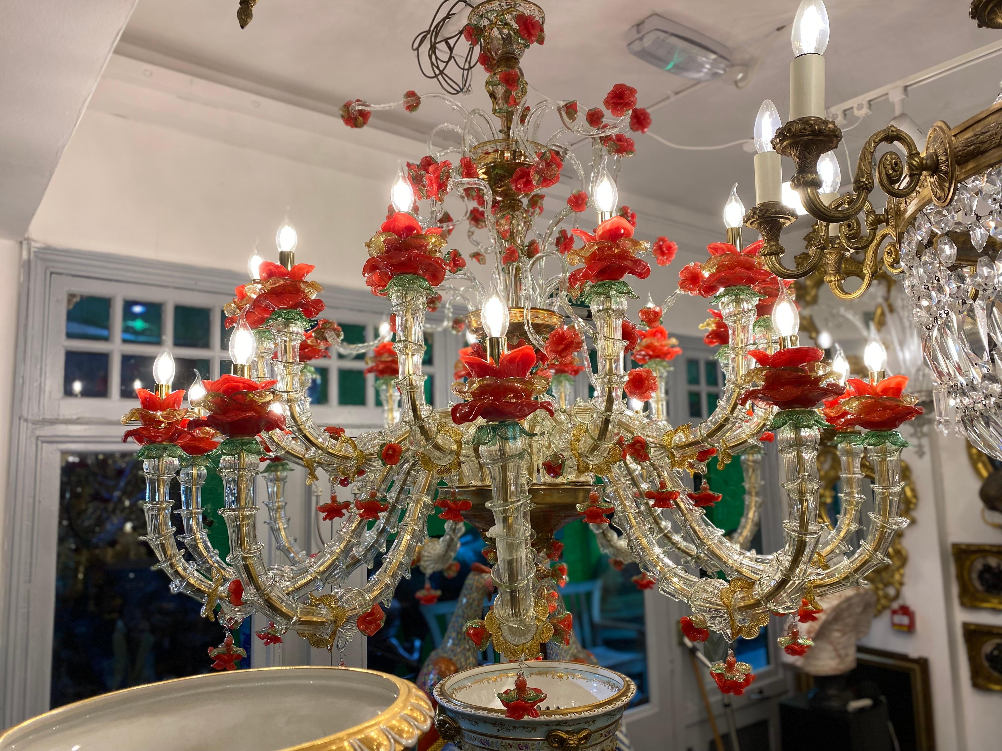 19th Century Murano Glass Rezzonico Style Chandelier with Red Roses For Sale 11