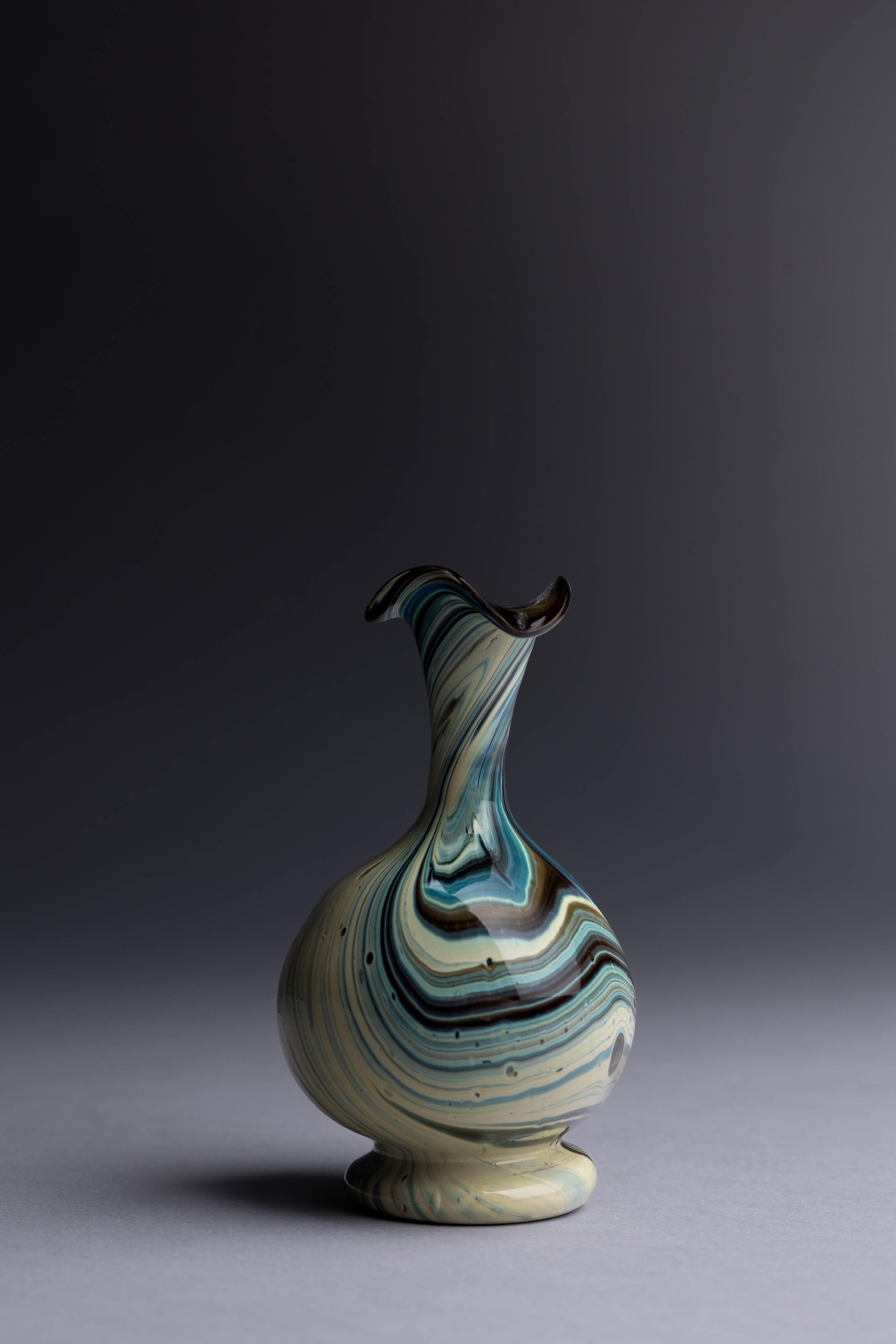 Blown Glass 19th Century Murano Italian Glass Vase by Salviati For Sale