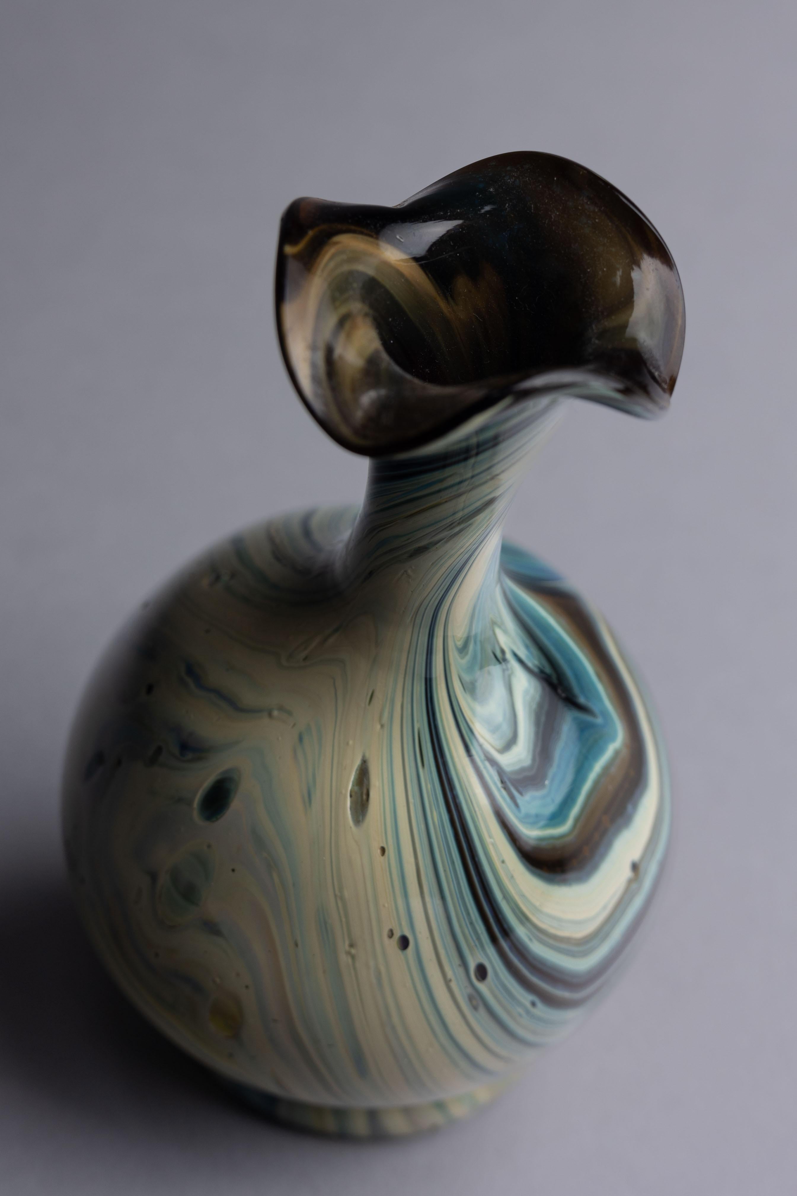 Vase italien en verre de Murano du 19ème siècle par Salviati en vente 2