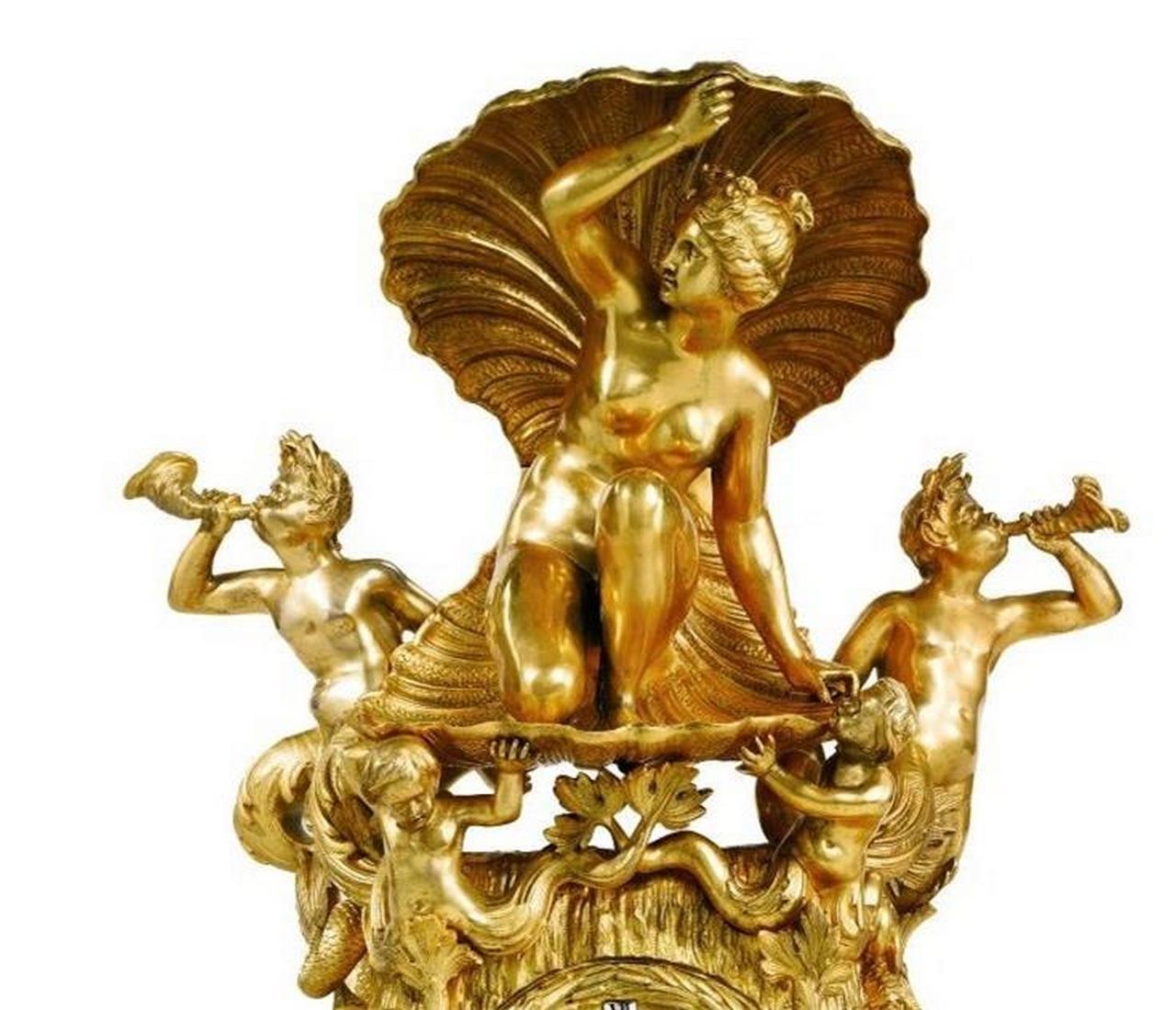 Französische Bronze-Uhr in Museumsqualität des 19. Jahrhunderts, Kinder, Putten und Venus im Zustand „Gut“ im Angebot in New York, NY