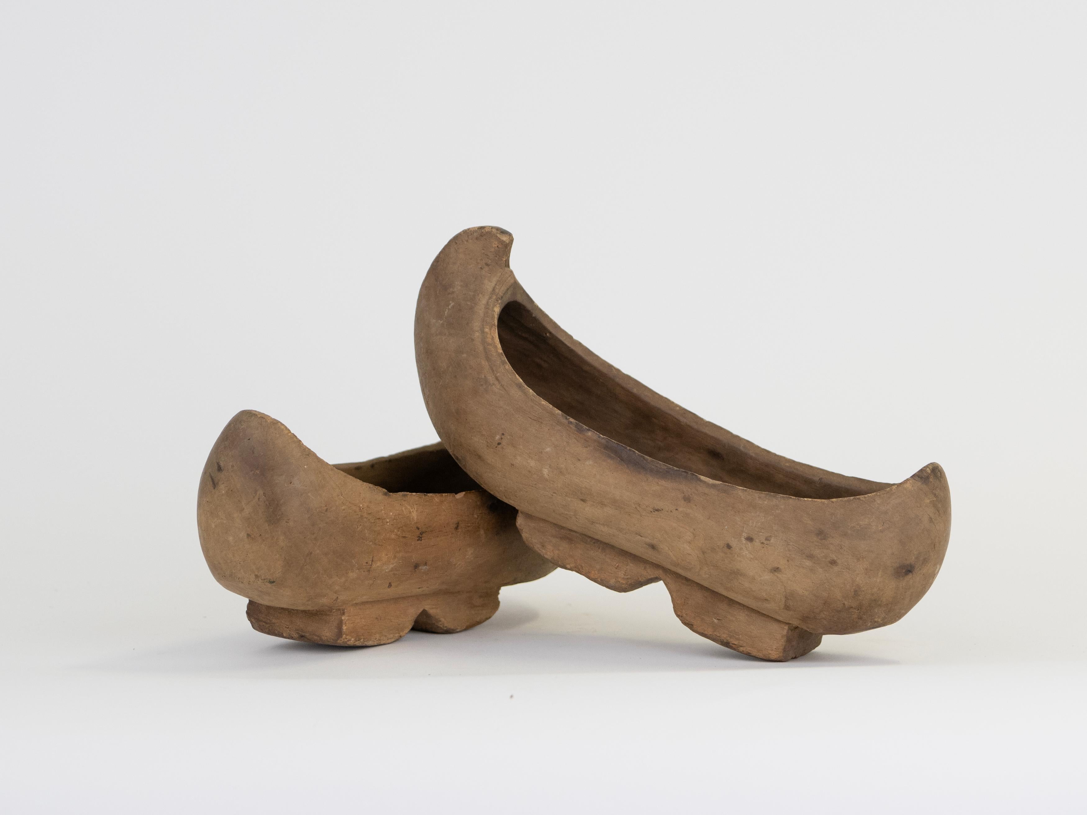 19th Century Myanmar Wooden Clogs For Sale 2
