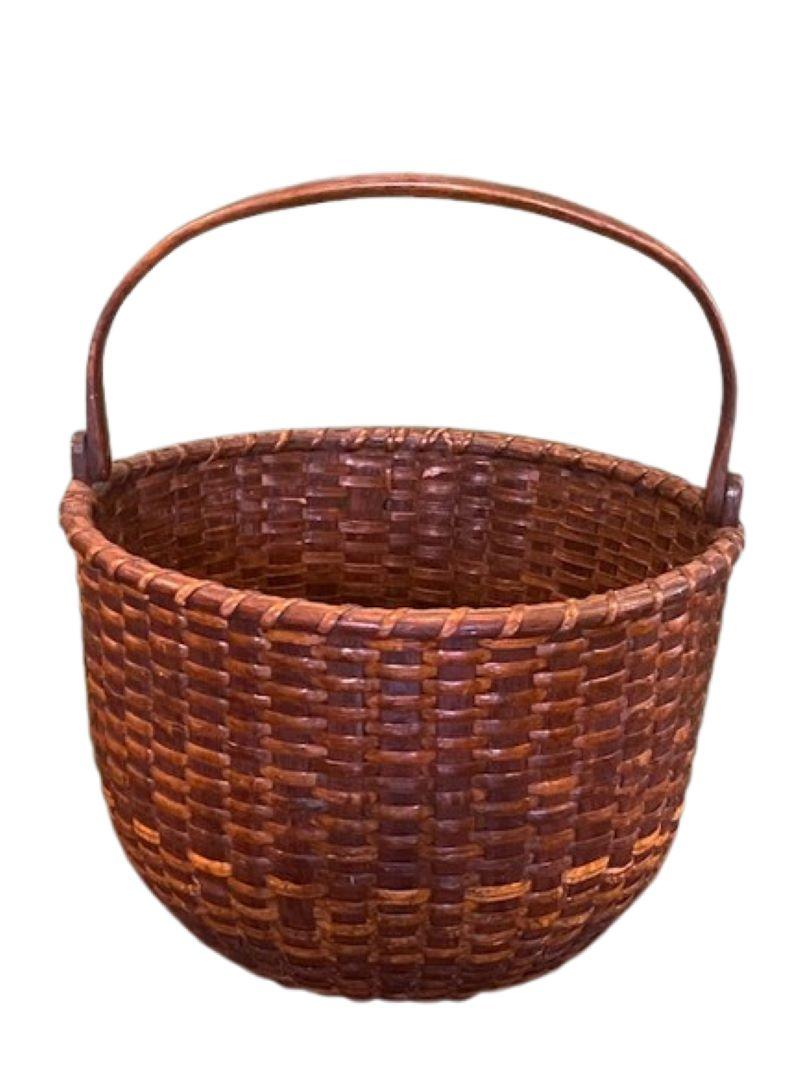 Hand-Crafted 19th Century Nantucket Lightship Half Bushel Basket For Sale