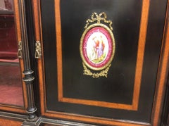 Credenza victoriana de ébano