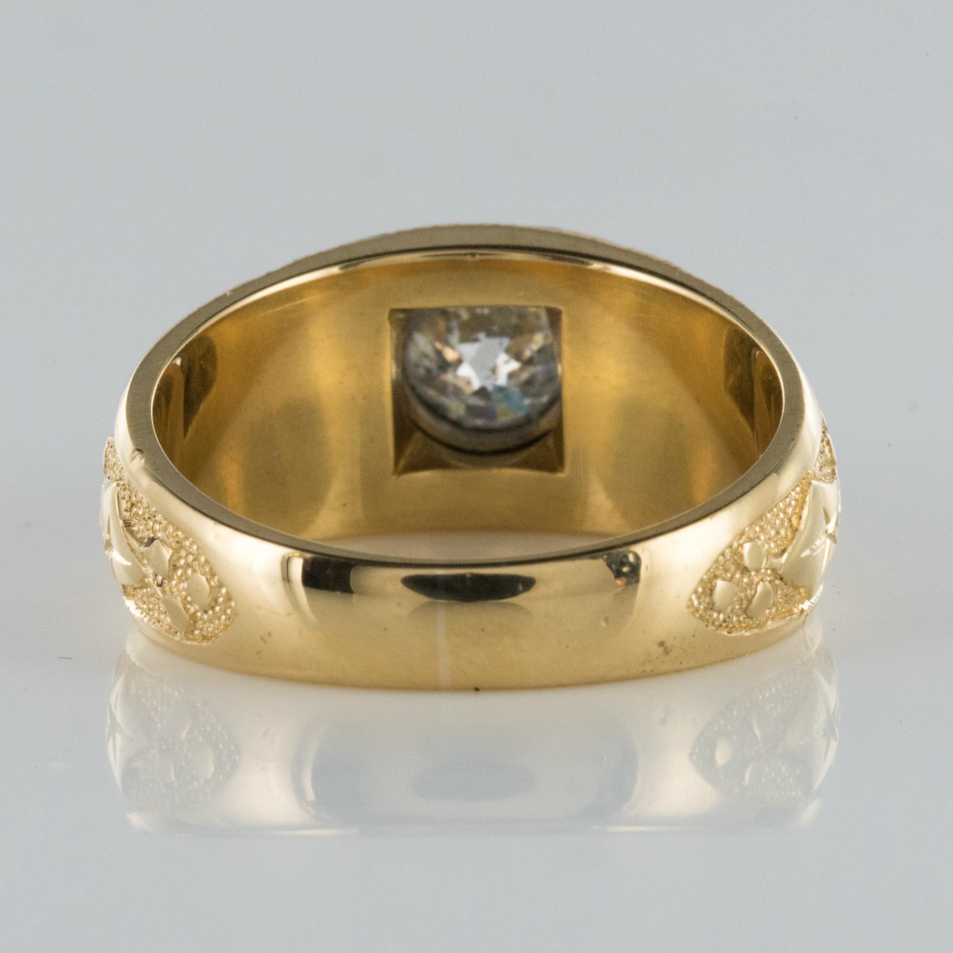 19th Century Napoleon 3 18K Yellow Gold 0, 70 carats Diamond Man Engraved Ring 4