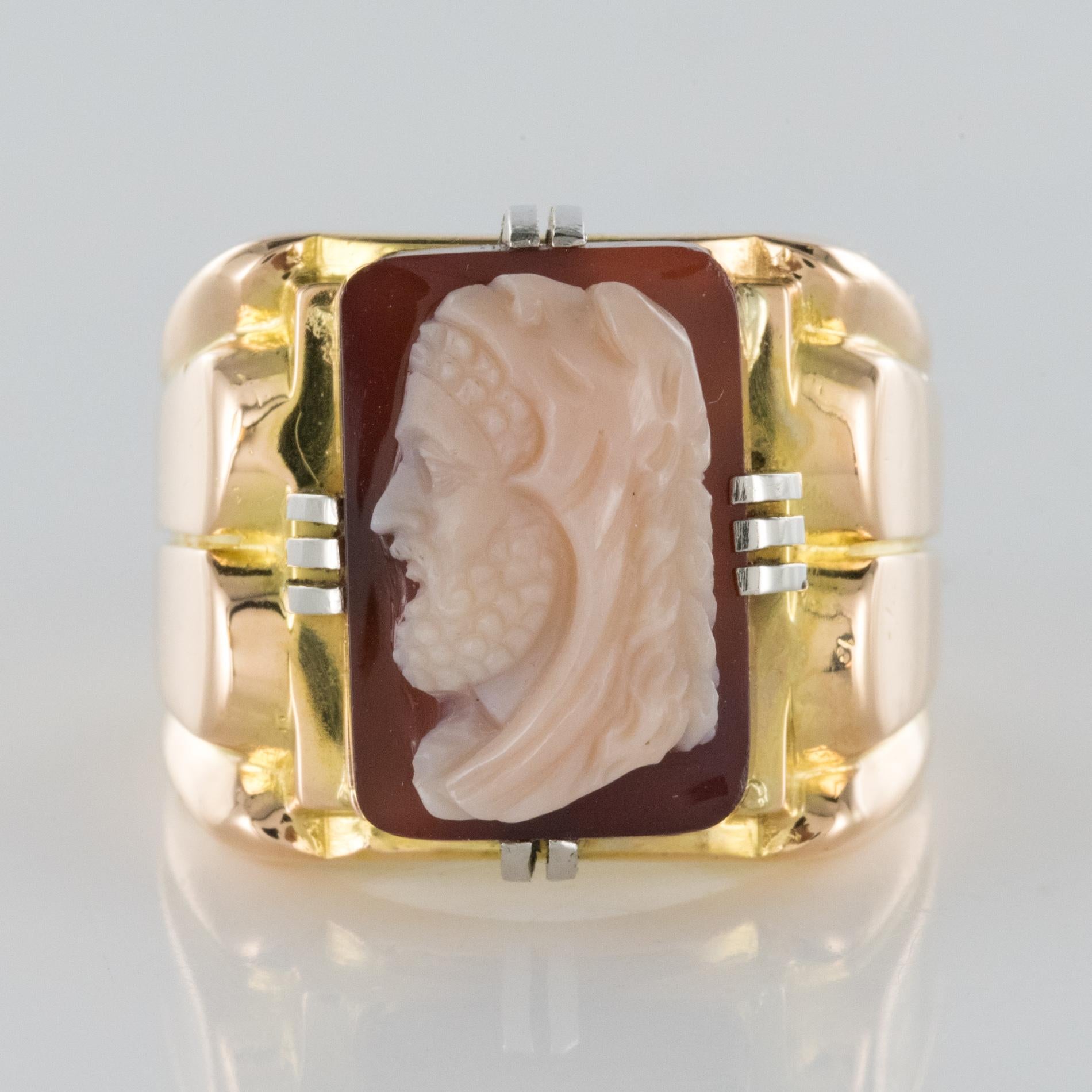 19th Century Napoleon 3 Agate Cameo 18 Karat Yellow Gold Man Signet Ring 5