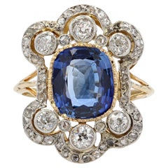 19th Century Napoleon 3 Sapphire Diamonds 18 Karat Yellow Gold Ring